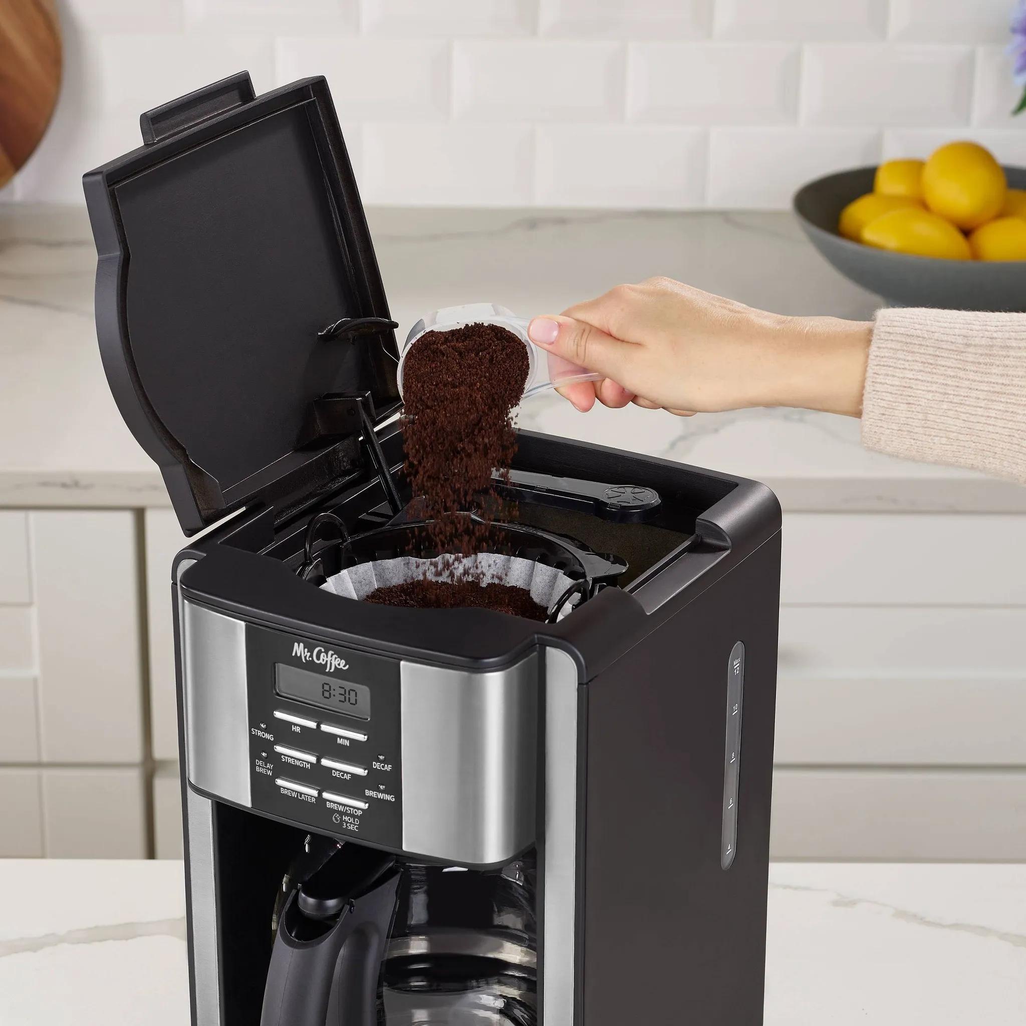 12-Cup Programable Coffee Maker - Image 4
