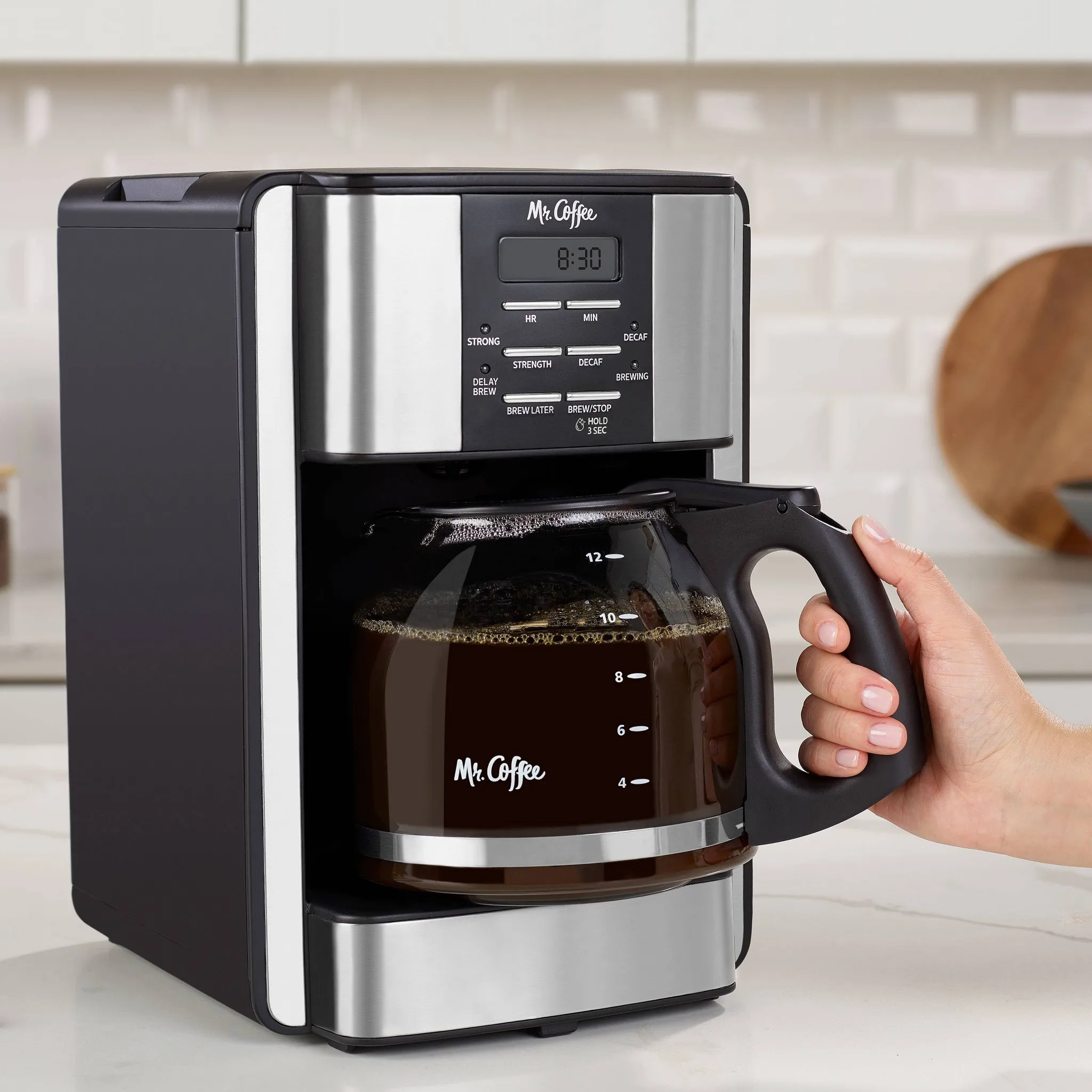 12-Cup Programable Coffee Maker - Image 5