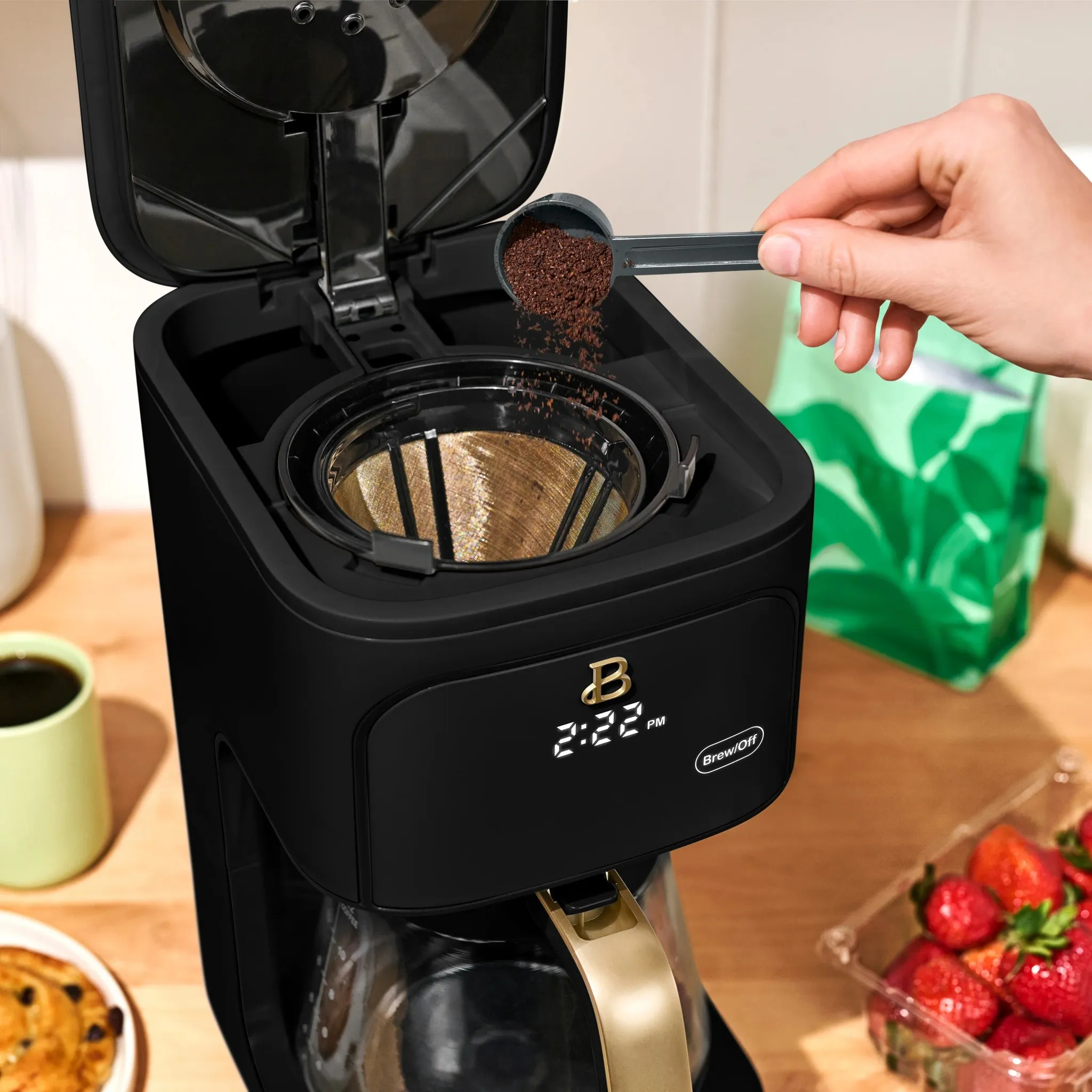 12-Cup Programmable Coffee Maker - Black Sesame - Image 8
