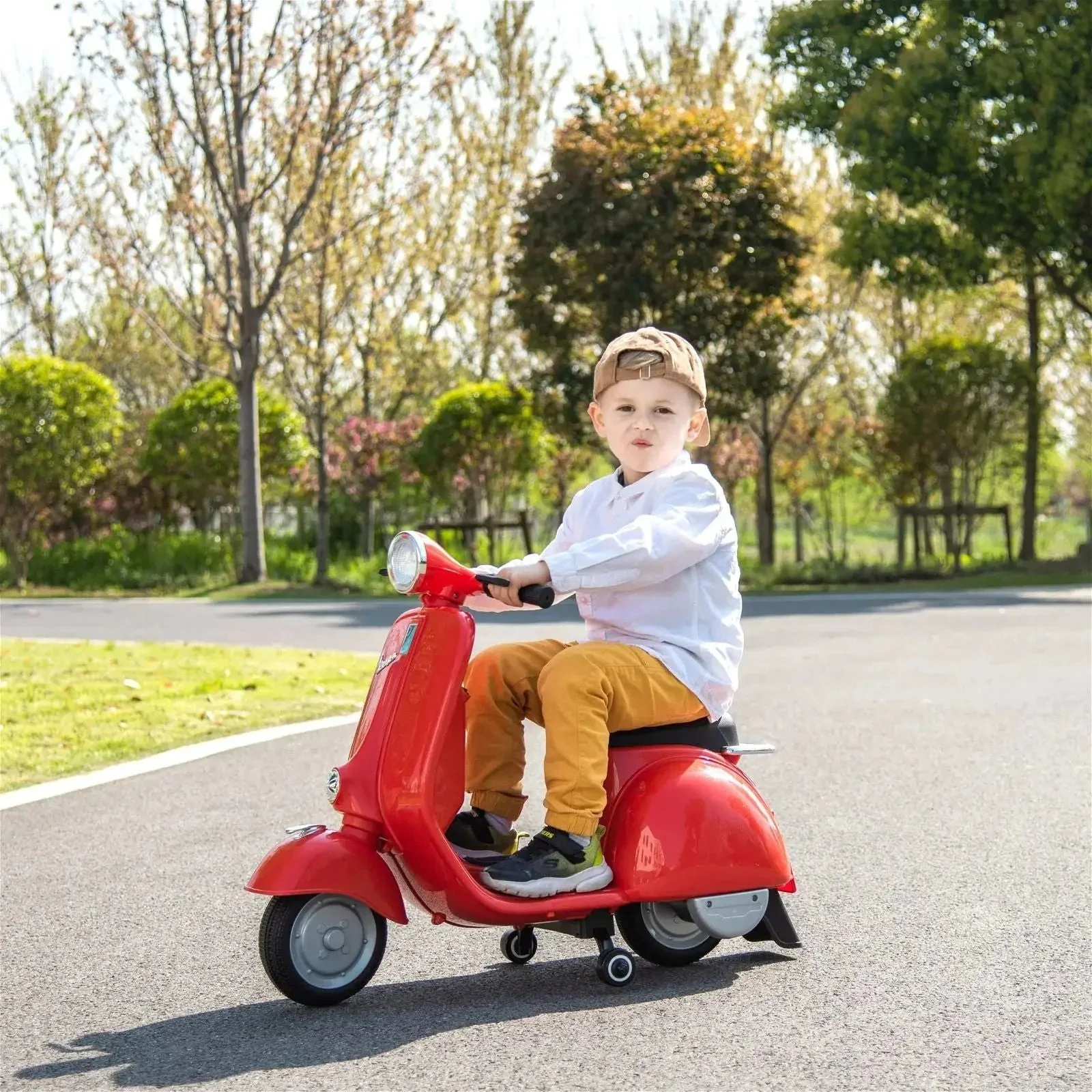 12V Kids' Vespa Electric Ride-on Scooter - Image 4