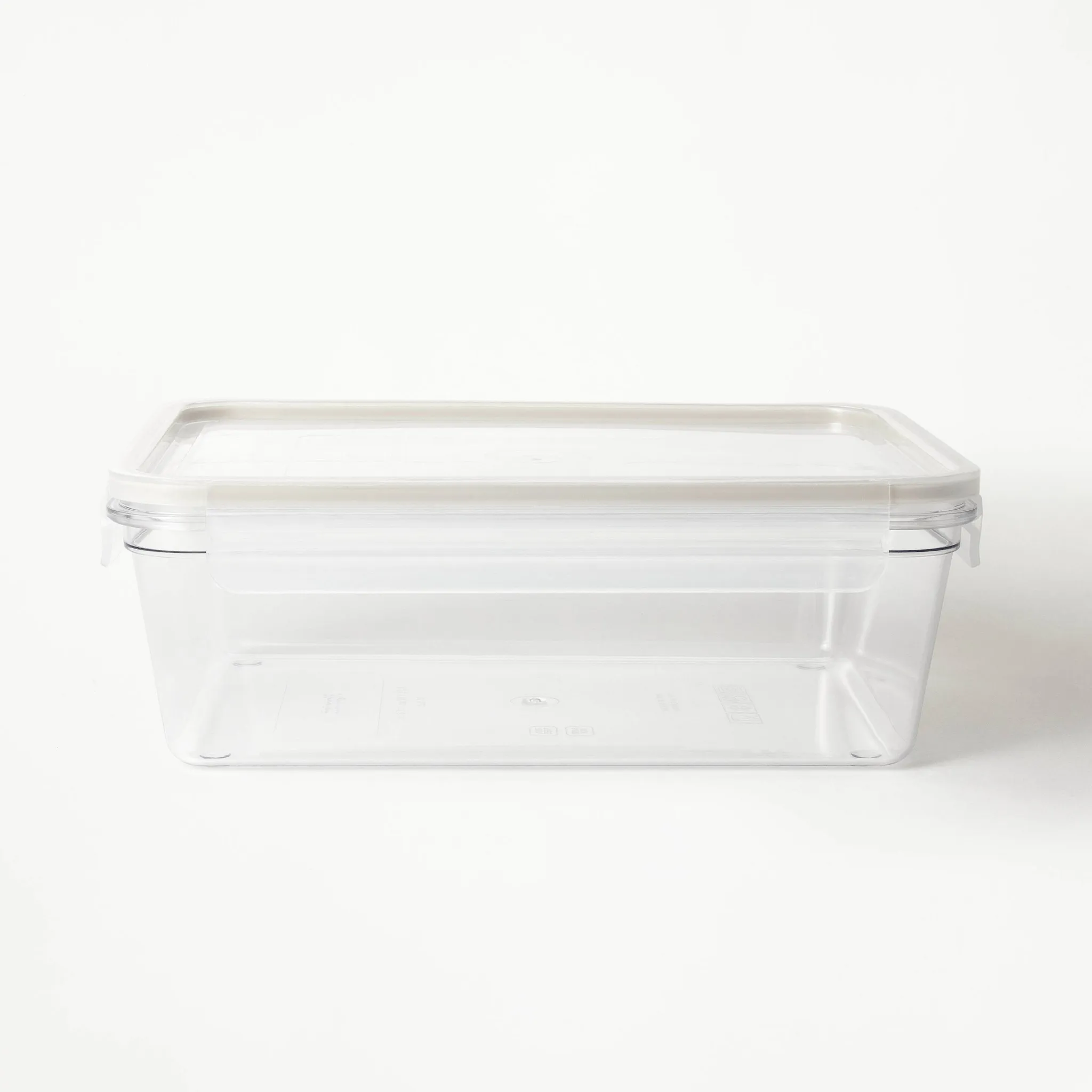 14 Cup Plastic Rectangle Food Storage Container - Clear