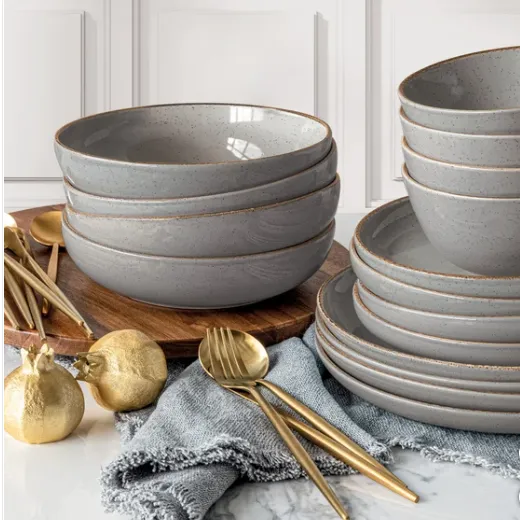 16 piece Dinnerware Set - Image 3