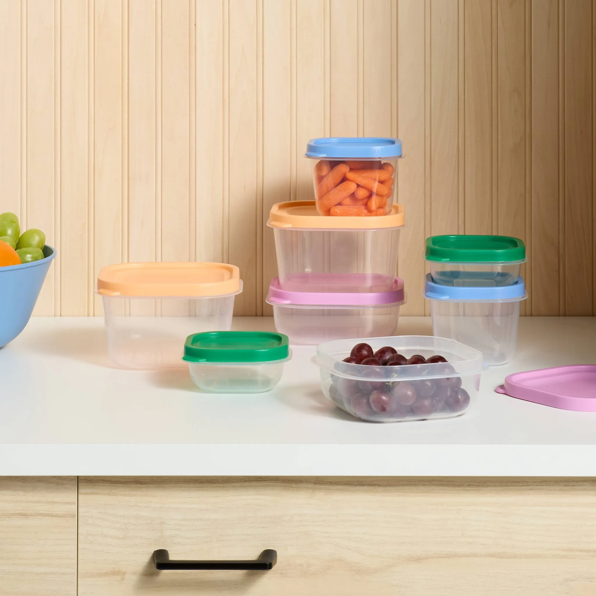 16-Piece Plastic Food Storage Container Set - Image 2