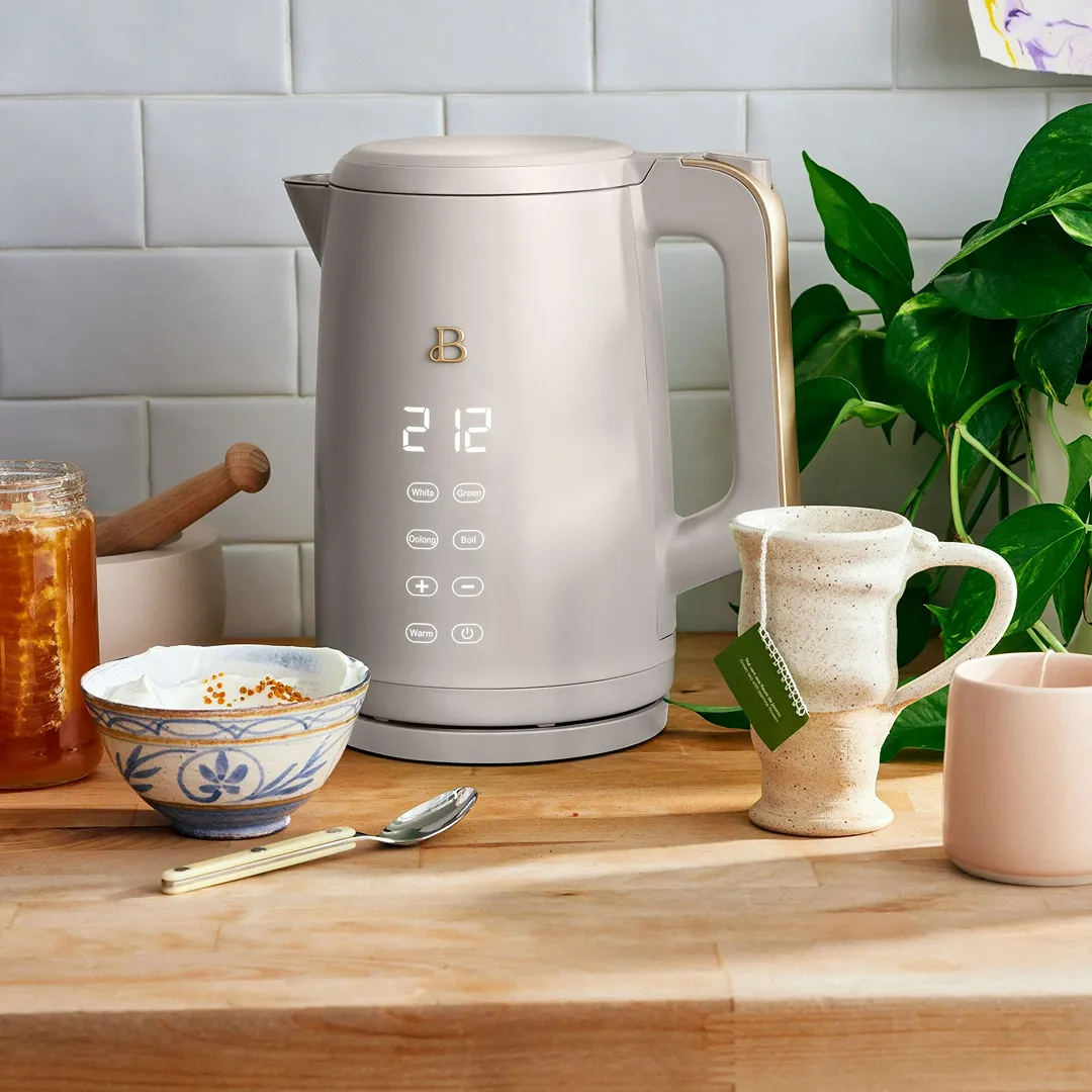 1.7-Liter Electric Kettle 1500 W with One-Touch Activation by Drew Barrymore - Porcini Taupe - Image 5