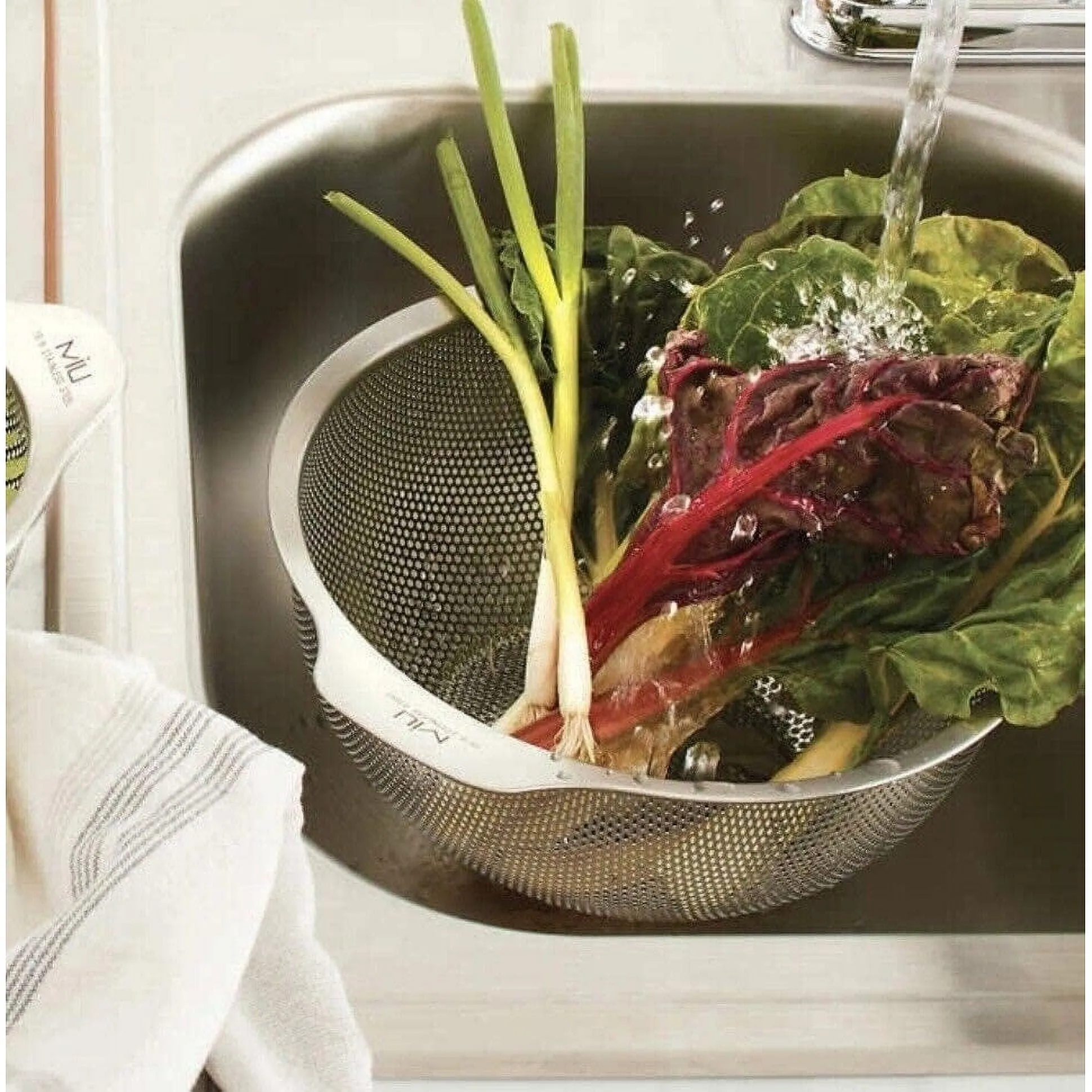 3 Piece Stainless Steel Mesh Colander Set - Silver - Image 4