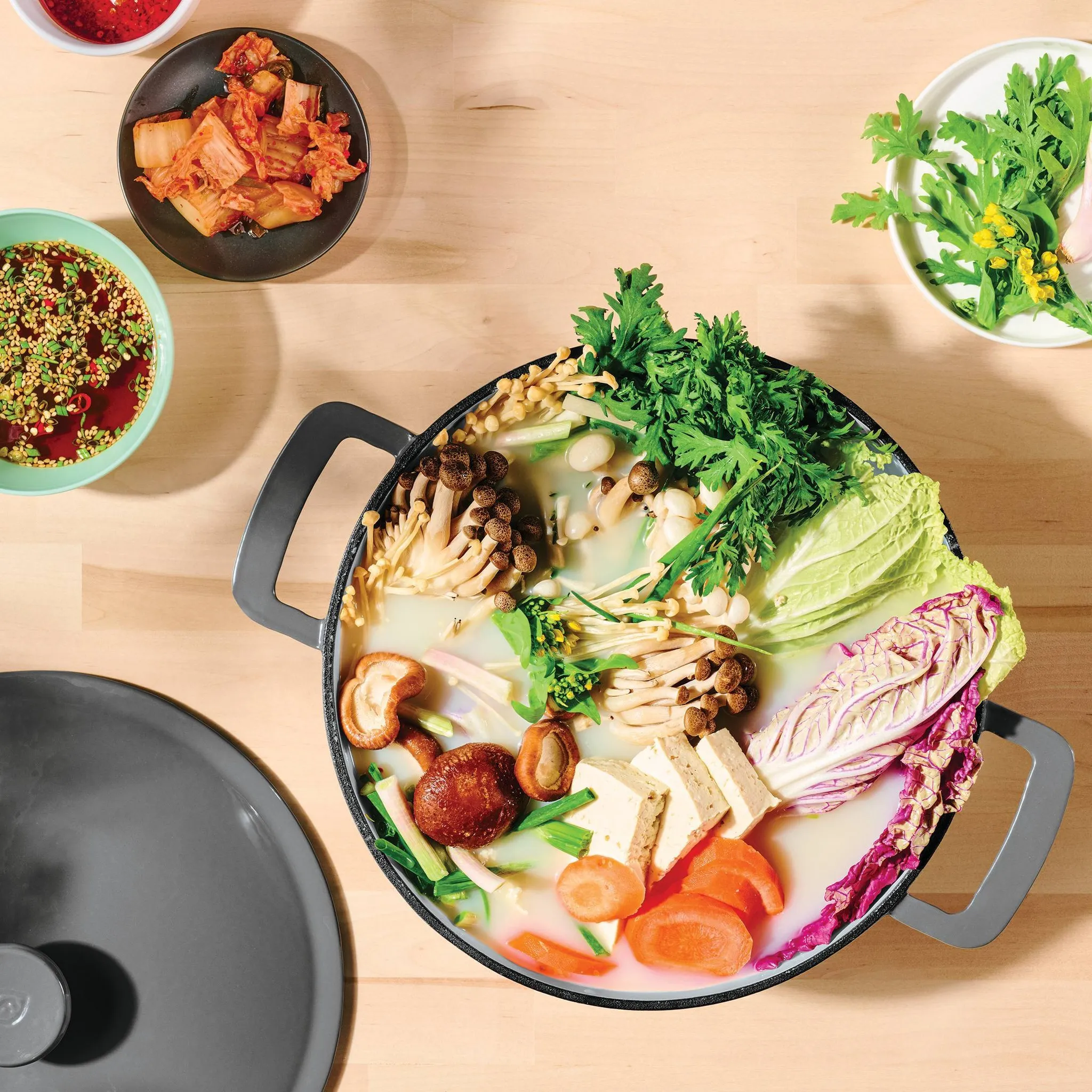 5.5qt Enamel Dutch Oven - Grey - Image 2