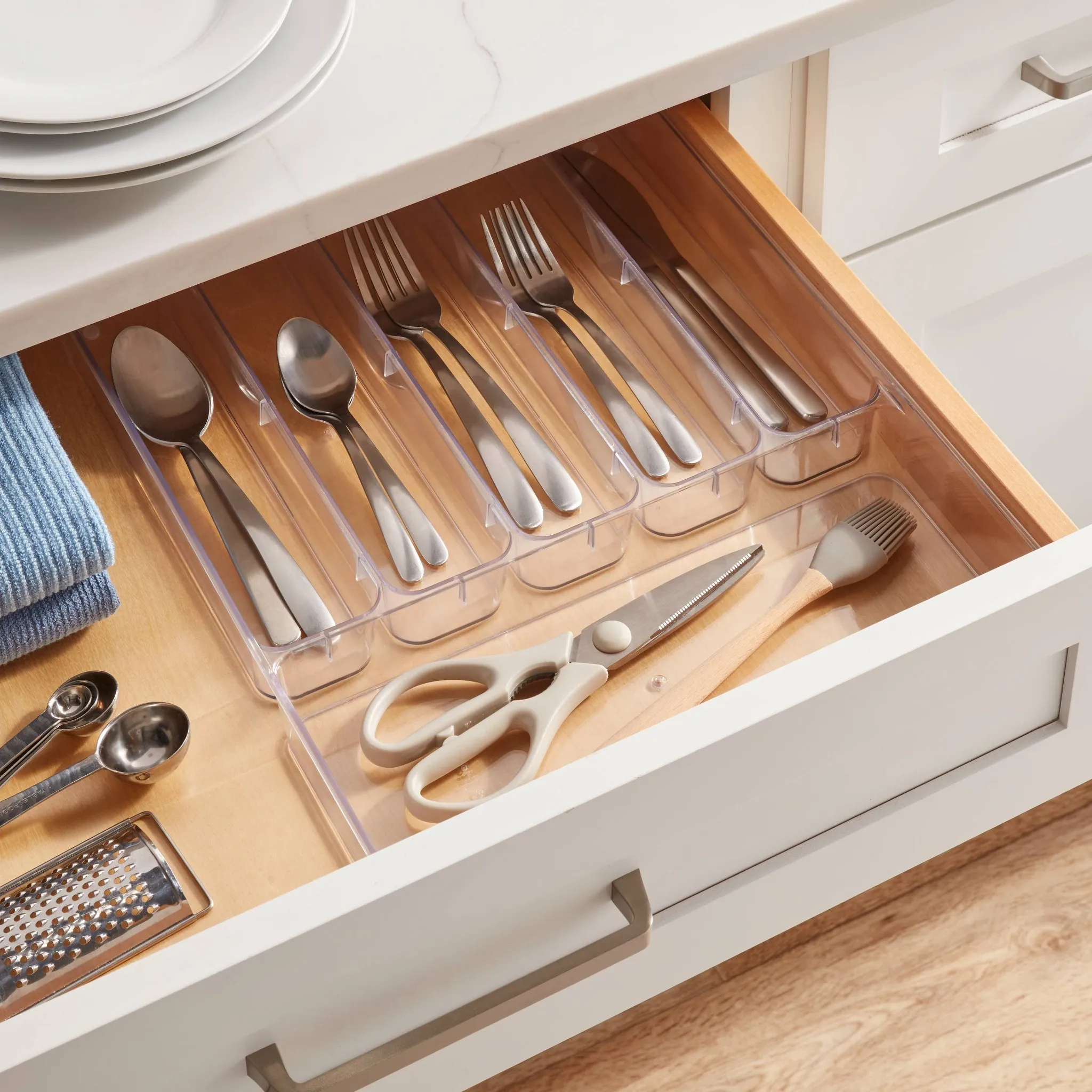 6-Compartment Plastic Drawer Flatware Organizer - Image 2