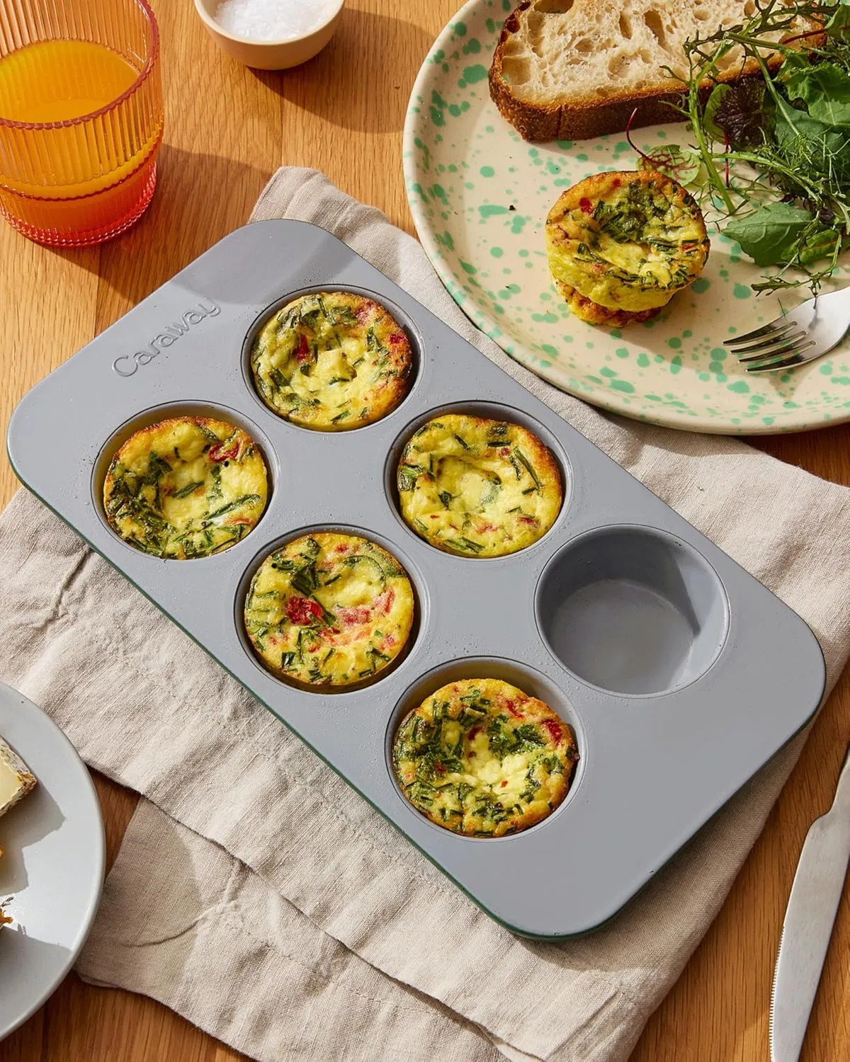 6c Nonstick Ceramic Muffin Pan - Perracotta - Image 3
