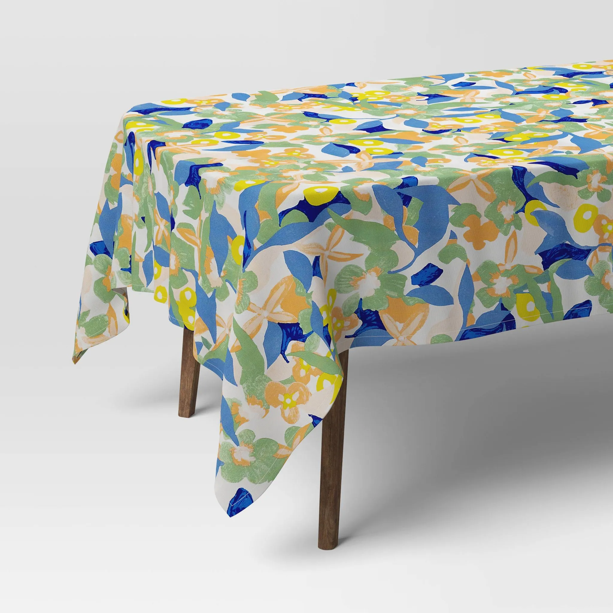 84"x60" Floral Tablecloth - ™