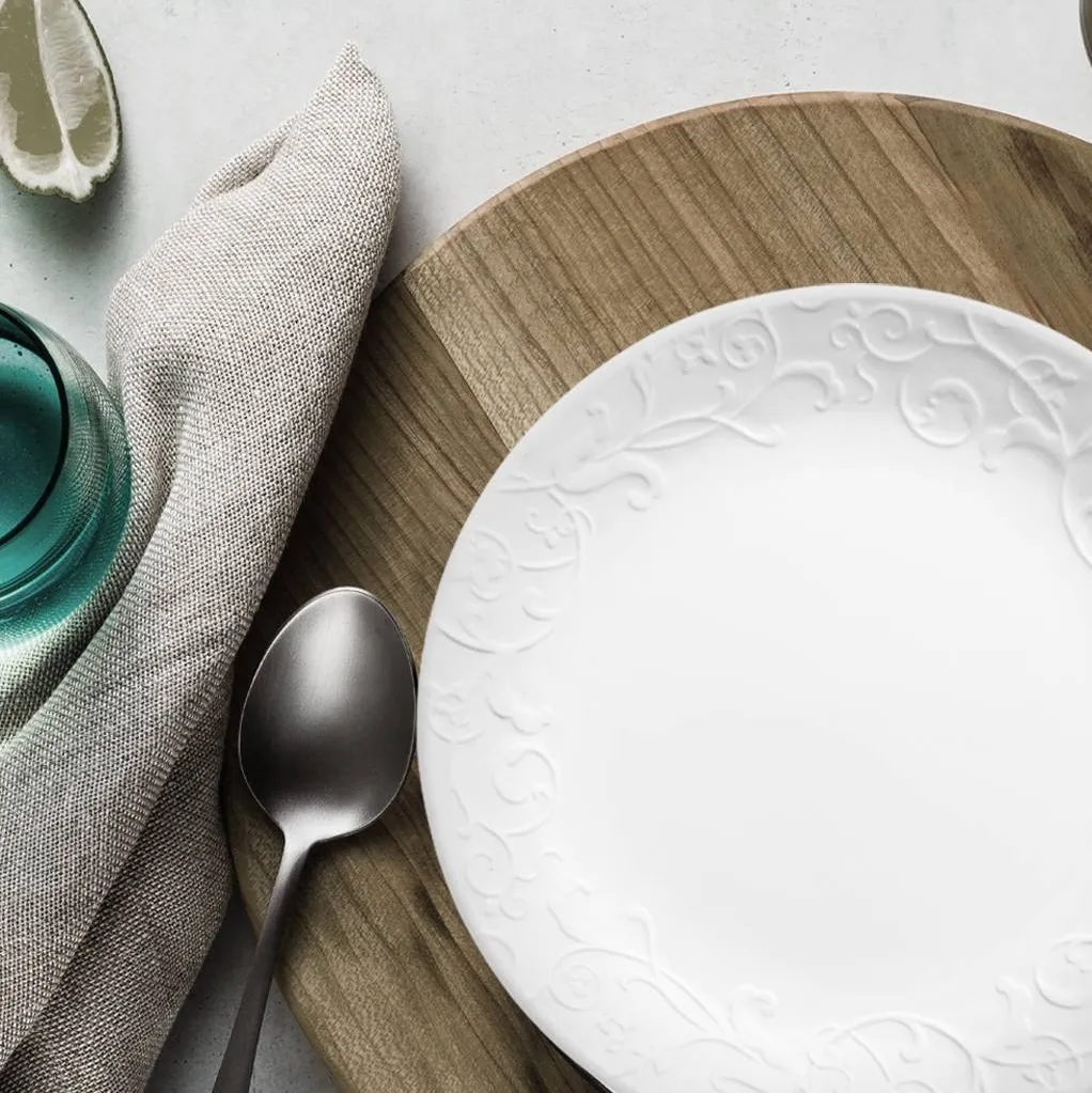 8.5" Round Vitrelle Lunch Plates - Service for 4 - Image 3