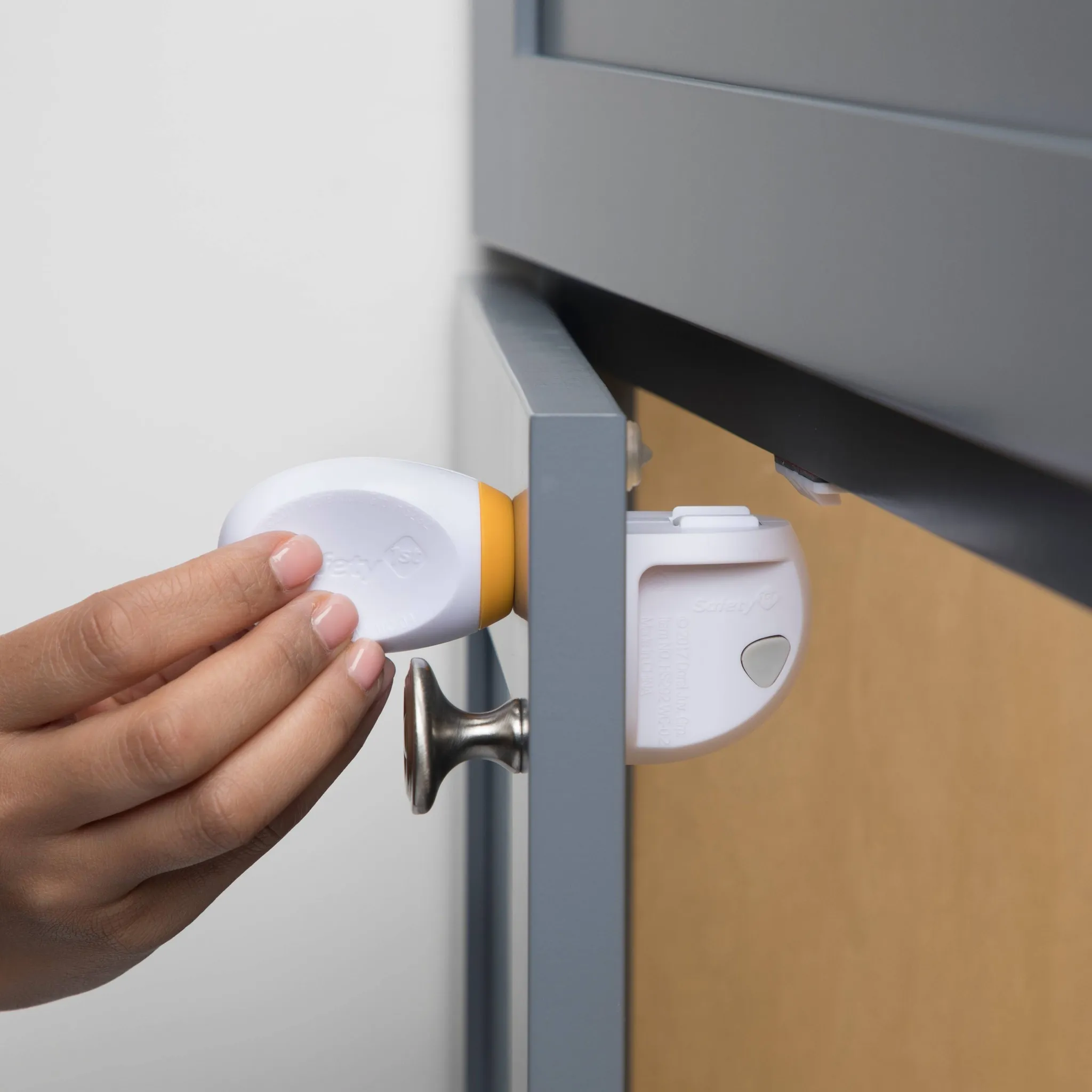 Adhesive Magnetic Safety Locks - White - Image 3
