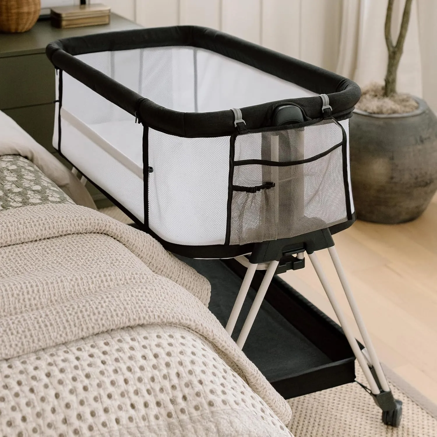 Baby Bassinet Bedside Sleeper - Dark Grey Tweed - Image 4