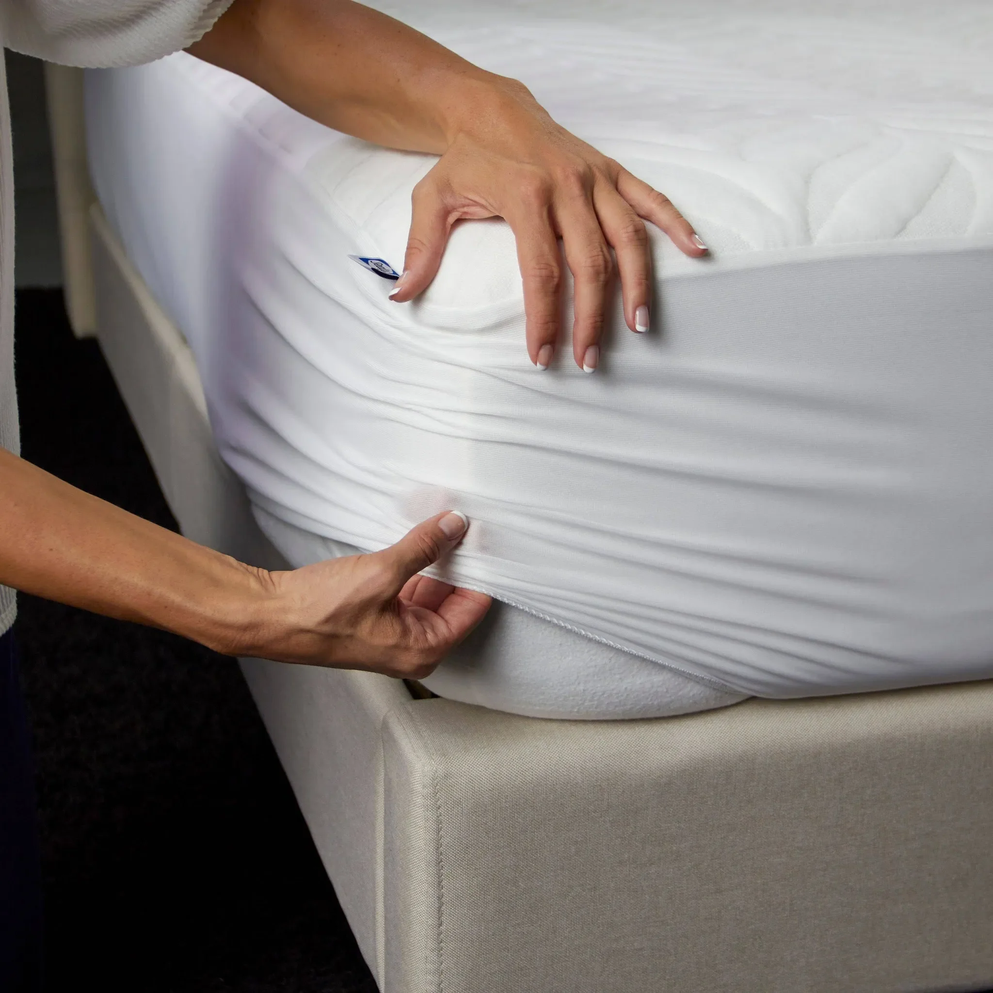 Bamboo Machine Washable Fitted Mattress Protector - King - Image 3