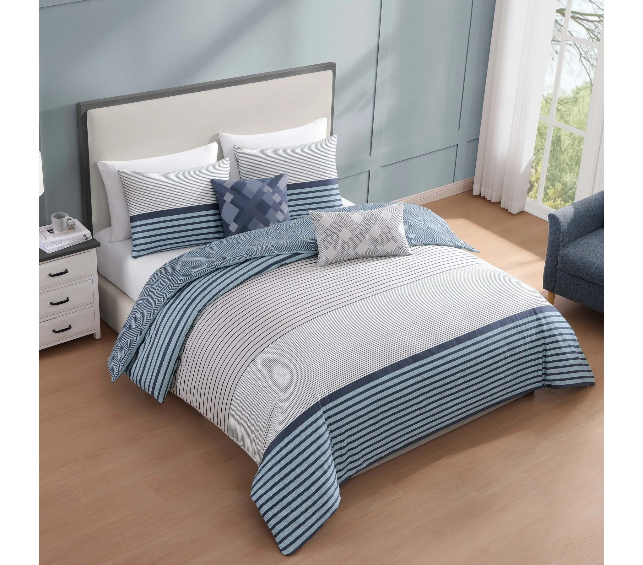 Bebejan Blue Geo Lines 5 Piece Reversible Comforter Set - King
