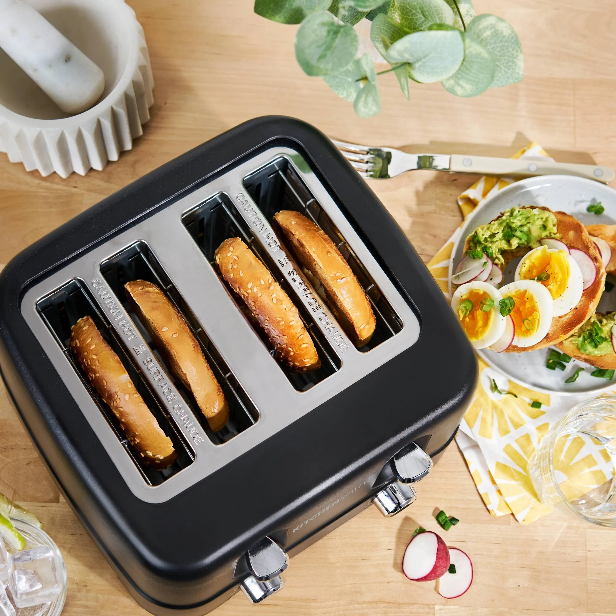 Bella 4-Slice Toaster - Image 3