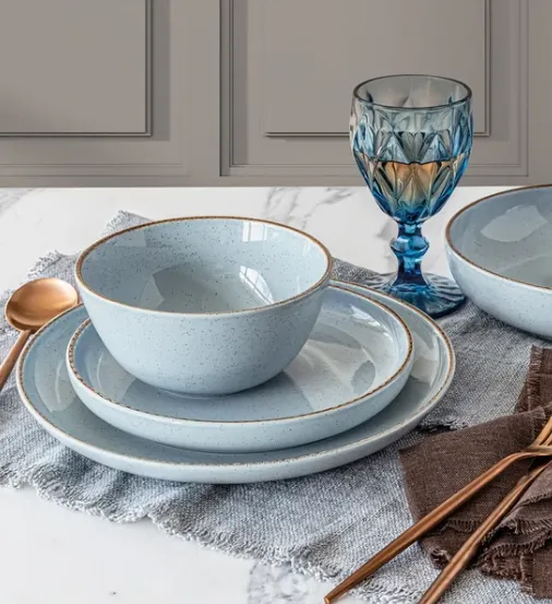 Blue Linen Round Stoneware 16-Piece Dinnerware Set - Image 4