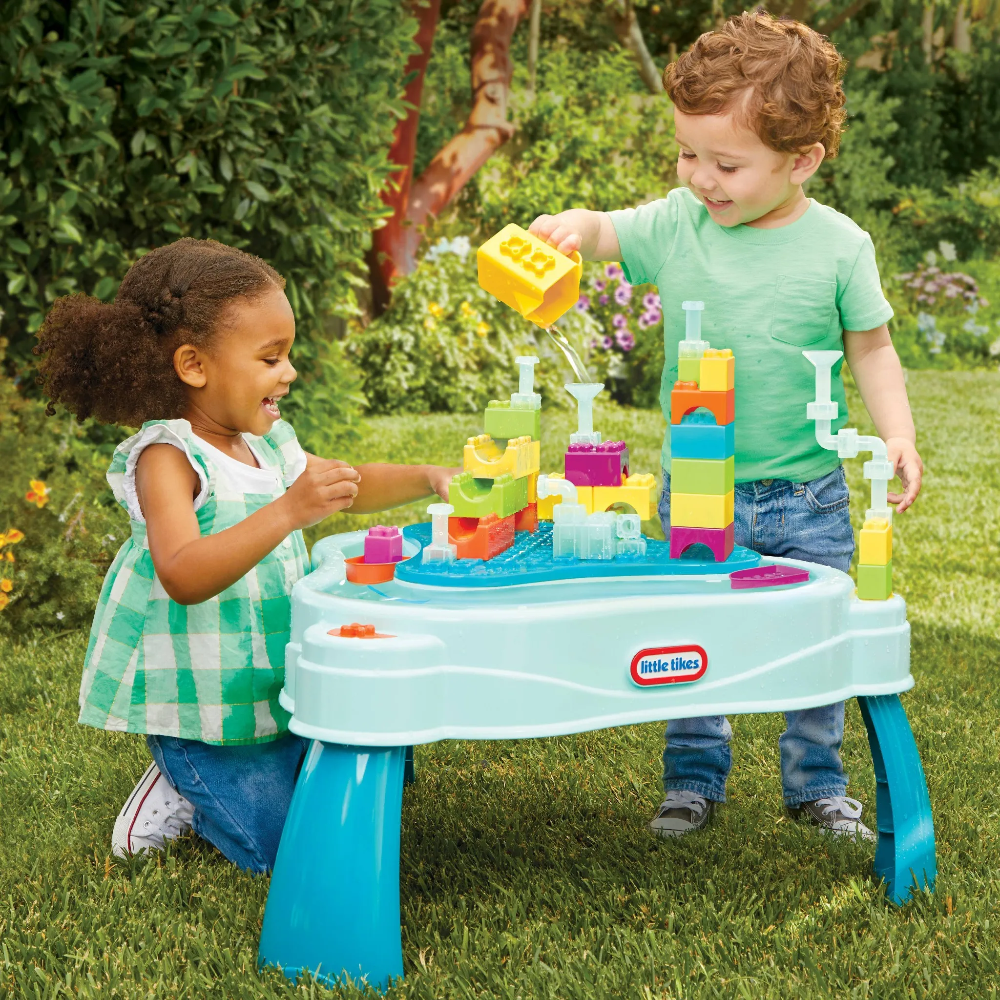 Build and Splash Deluxe Water Table with Block Set - 50pc - Image 3