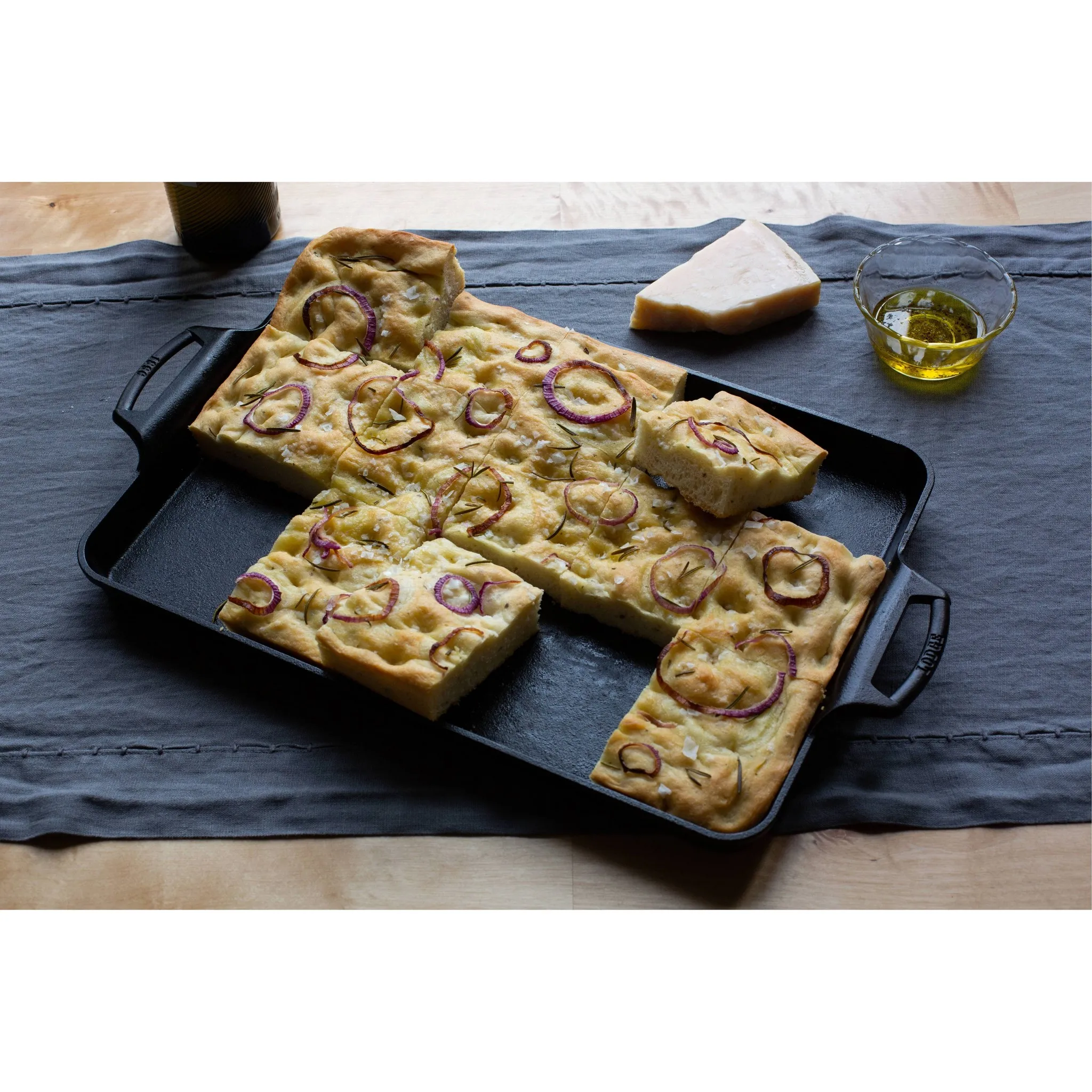 Cast Iron Rectangle Baking Pan - Image 4