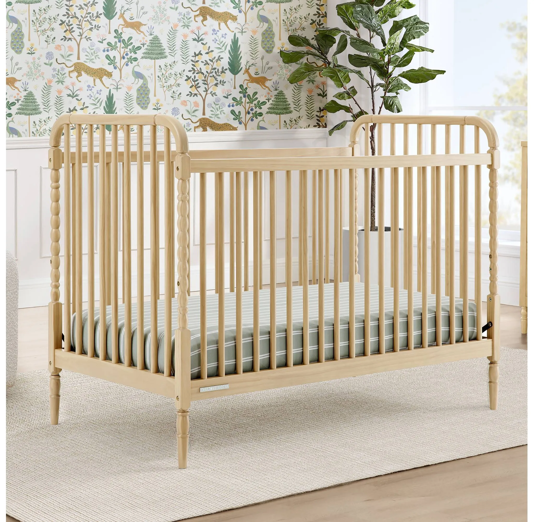 Delta Children Serena 4-in-1 Convertible Crib - Natural Sandstone - Image 2