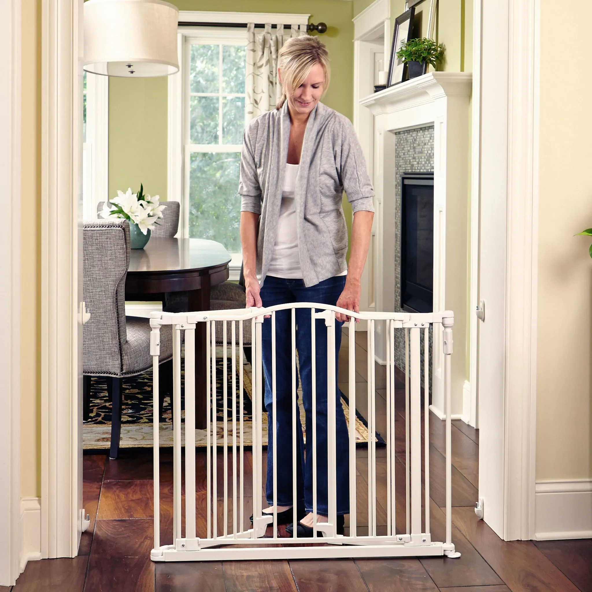 Deluxe Decor Gate - White - Image 6