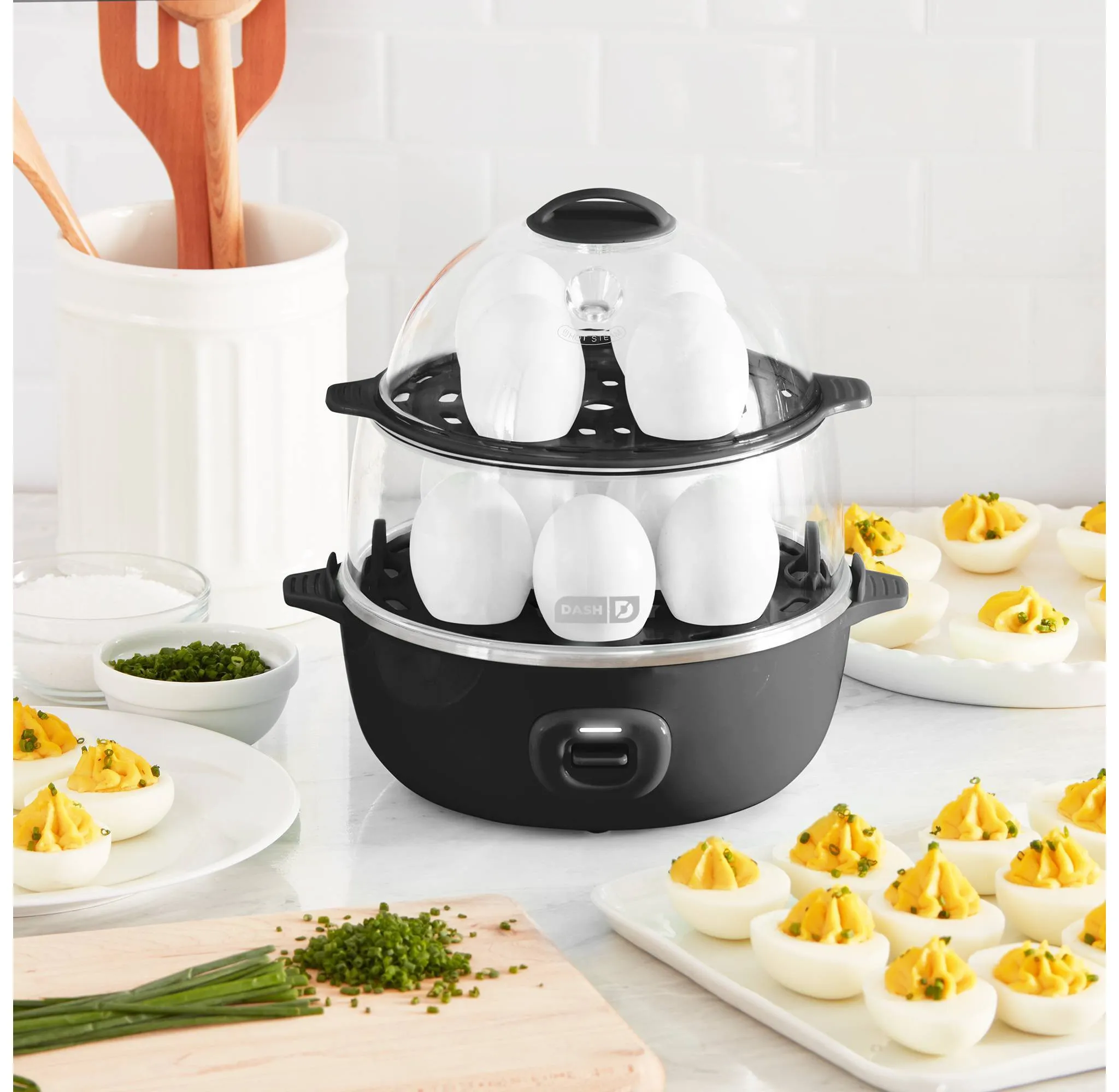 Deluxe Express Egg Cooker: 12-Egg Electric Cooker, Hard & Soft Boiled, Poaching, Dishwasher-Safe Parts, Black - Image 3