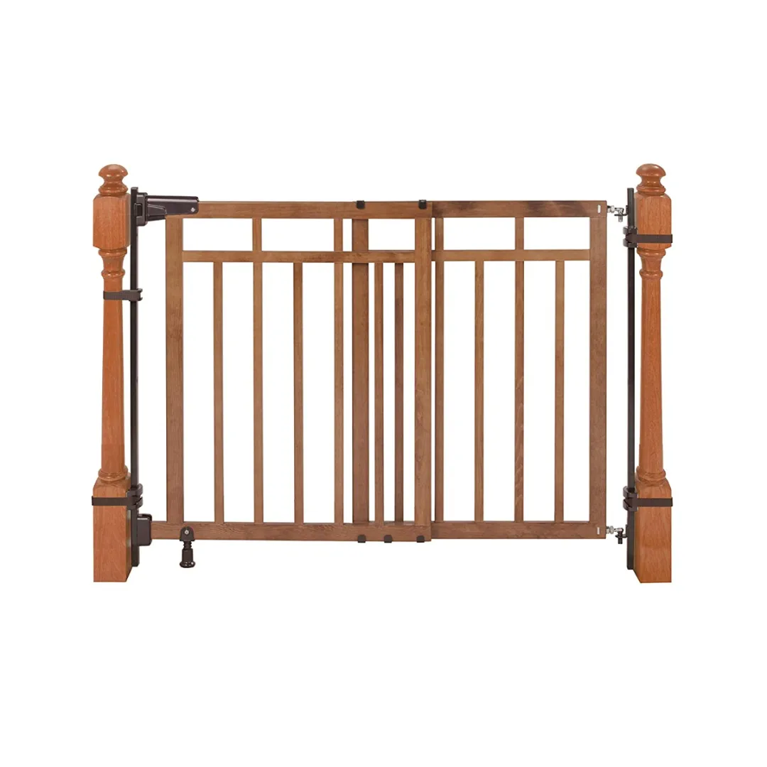 Deluxe Top of Stair Baby Gate with Dual Banister Kit