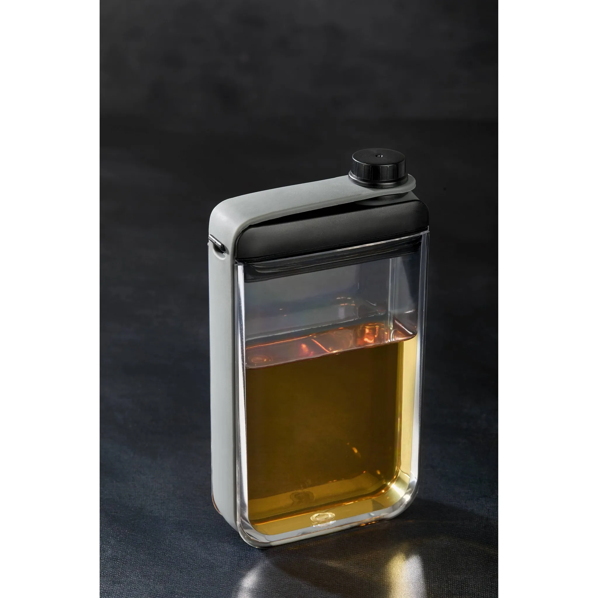 Discreet Flask - Image 3