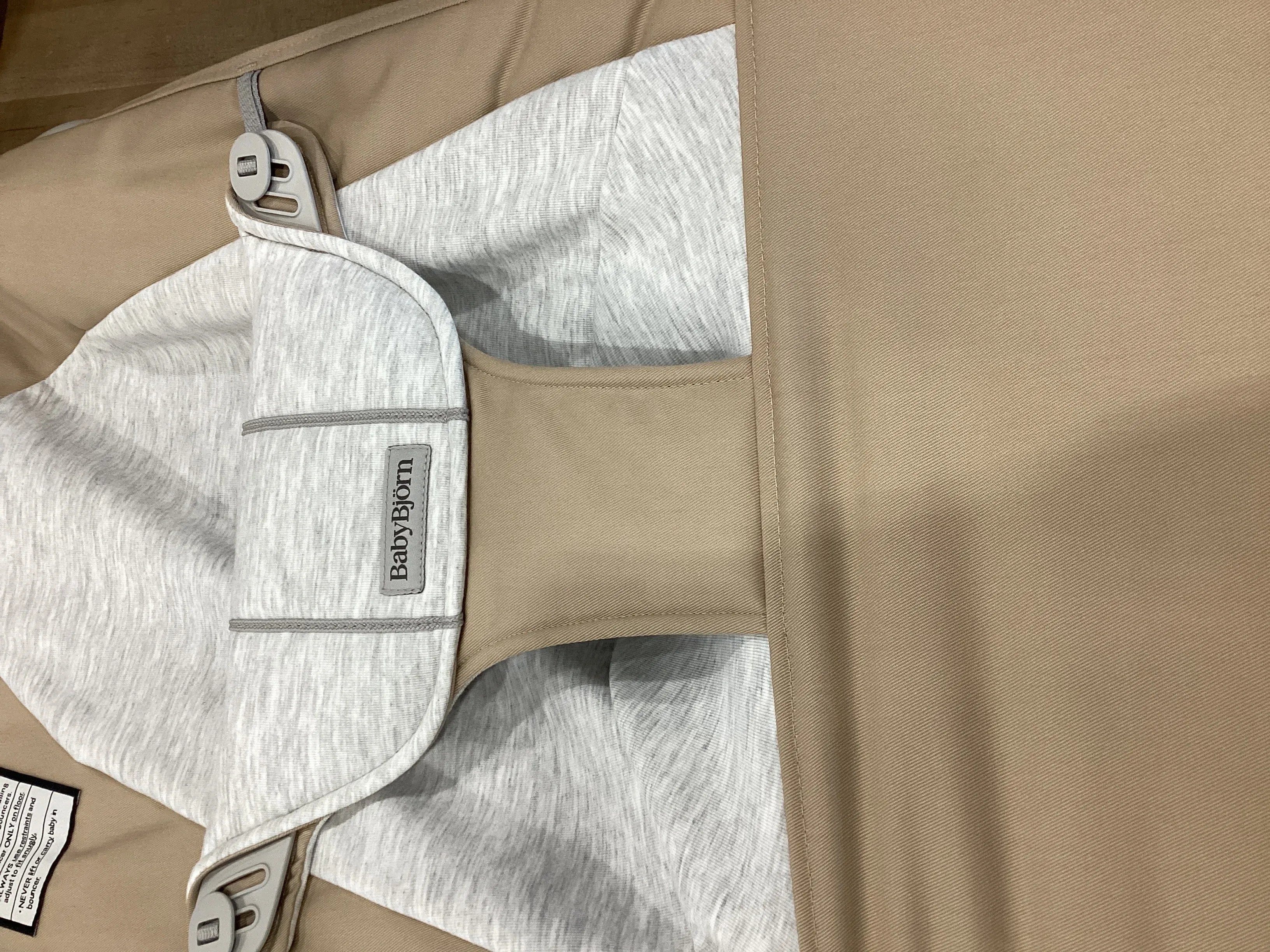 Ergonomic Baby Bouncer - Beige/Grey - Image 5