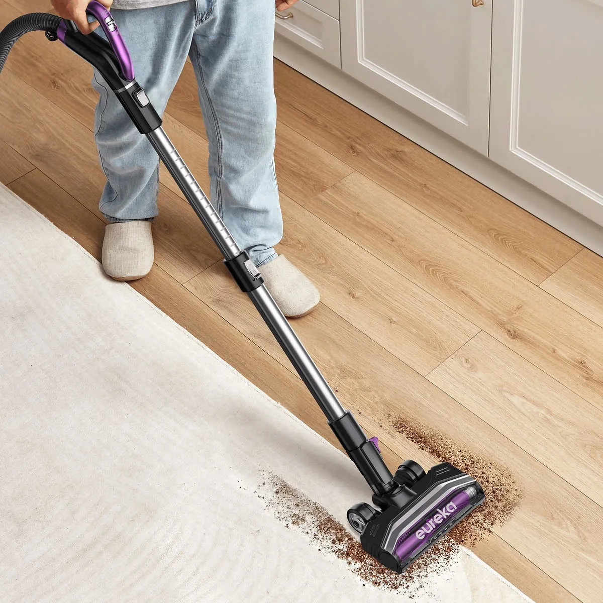 Eureka Optima Elite Bagless Vacuum Cleaner Anti-Tangle, NEN185 - Image 4