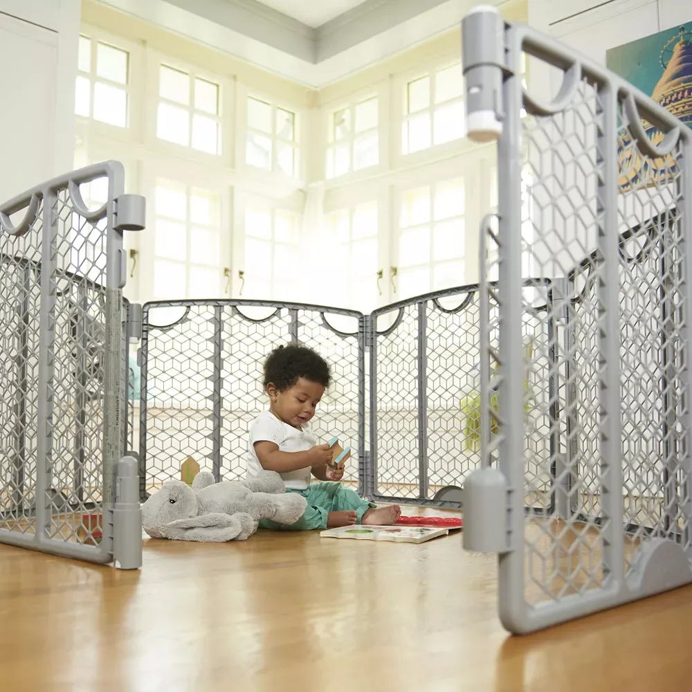 Evenflo Versatile Play Space Adjustable Play Area, Plastic, 8-Panel (Cool Gray) 8 Panel Cool Gray Play Space