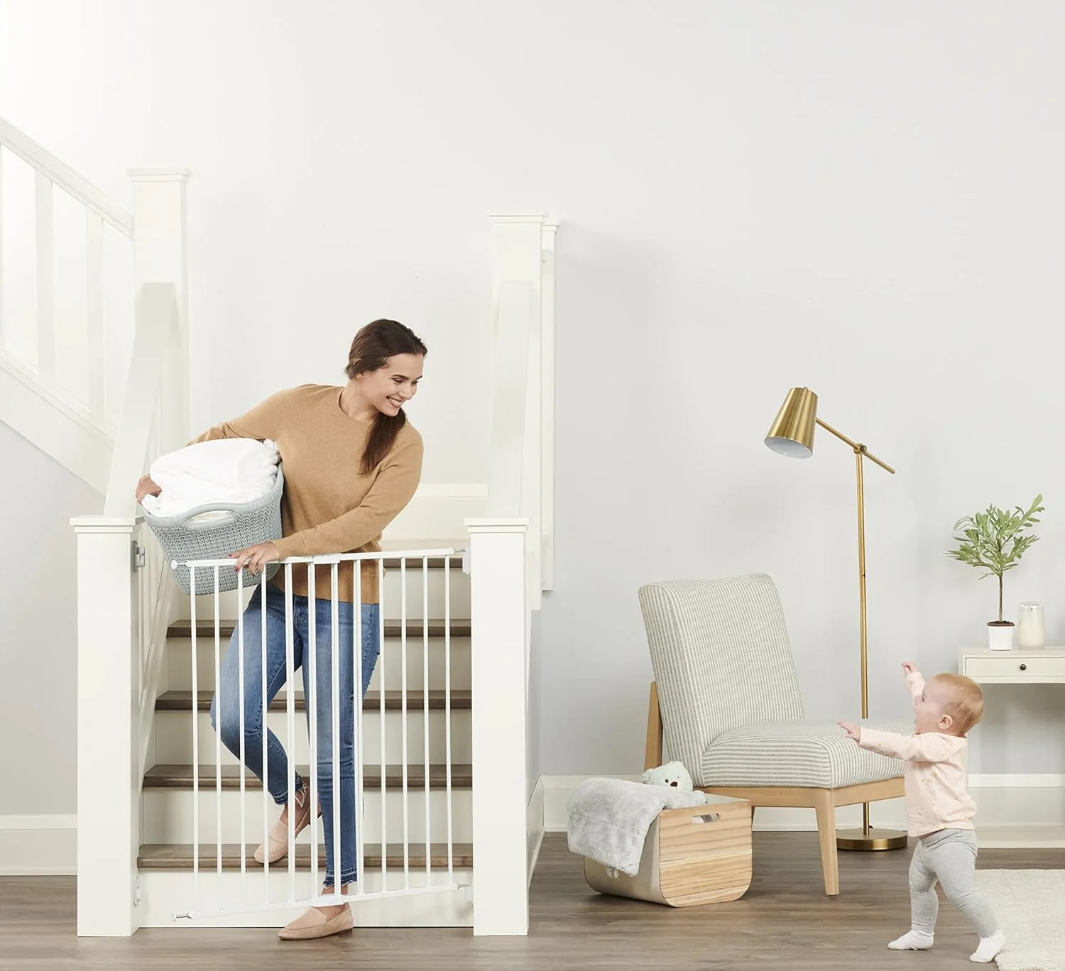 Extra Tall Top of Stairs Safety Gate - White - Image 4