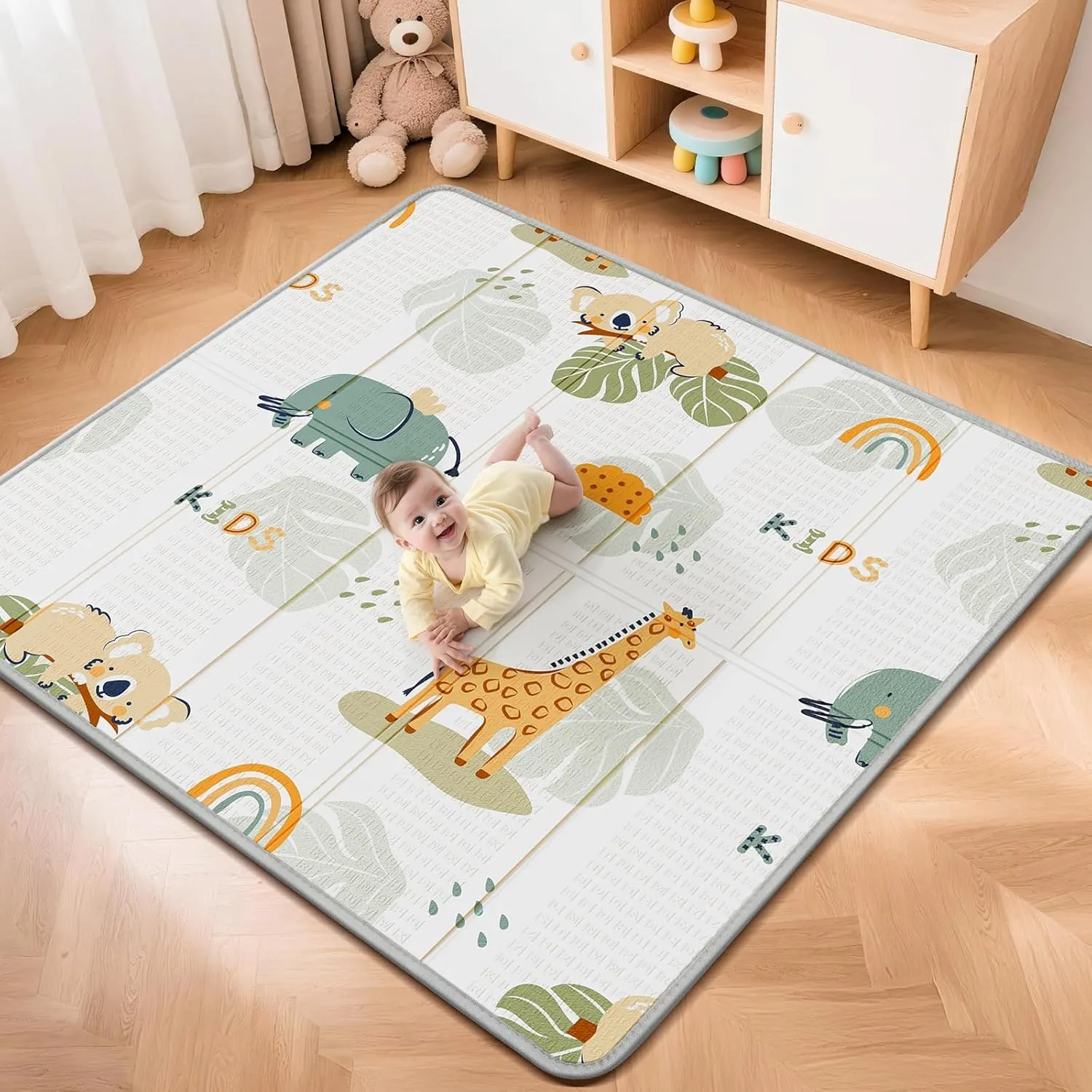 Foldable Baby Play Mat - Giraffe + Elephant