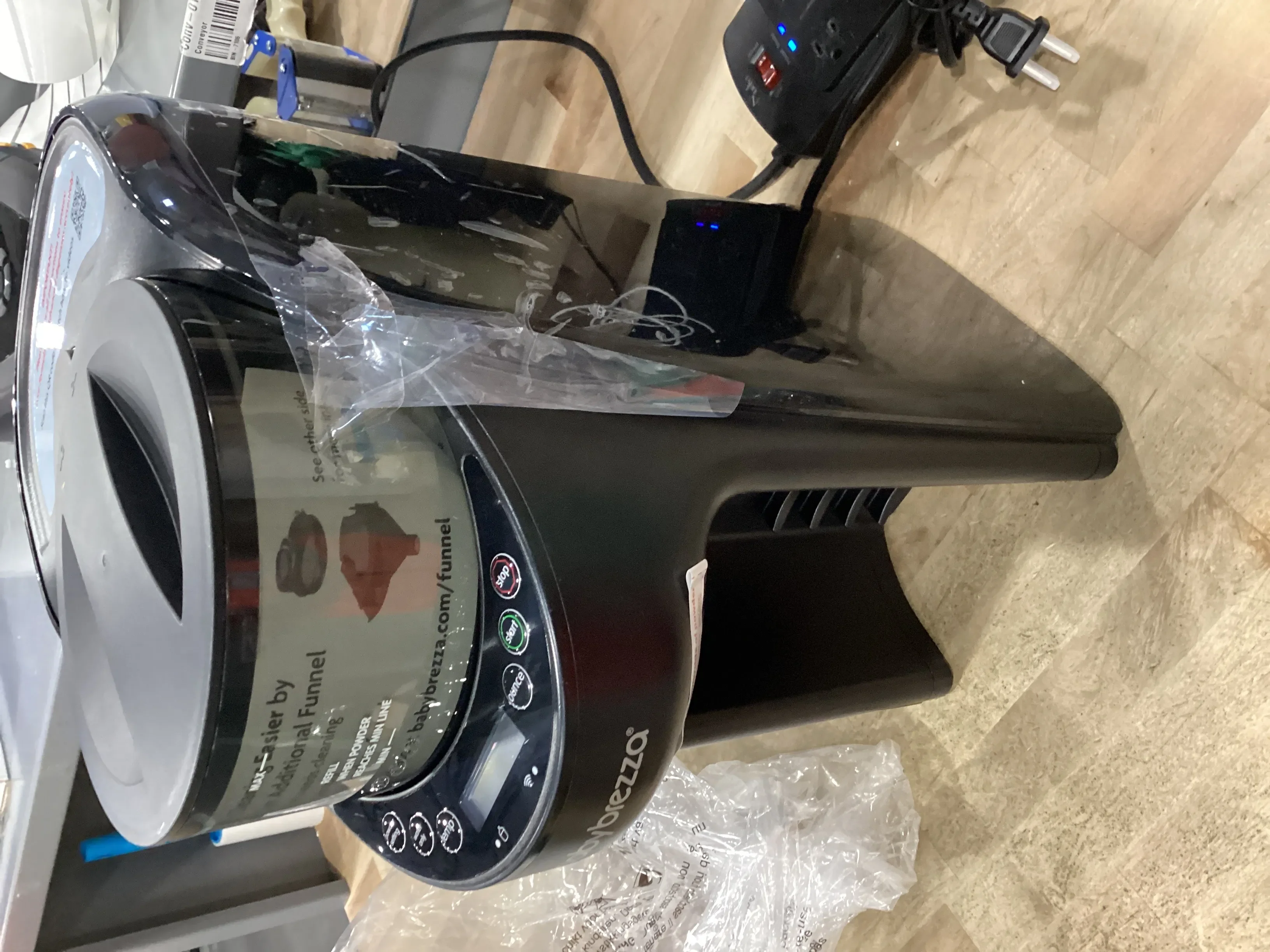 Formula Pro Advanced WiFi Baby Formula Dispenser - Black (See Description) - Image 6
