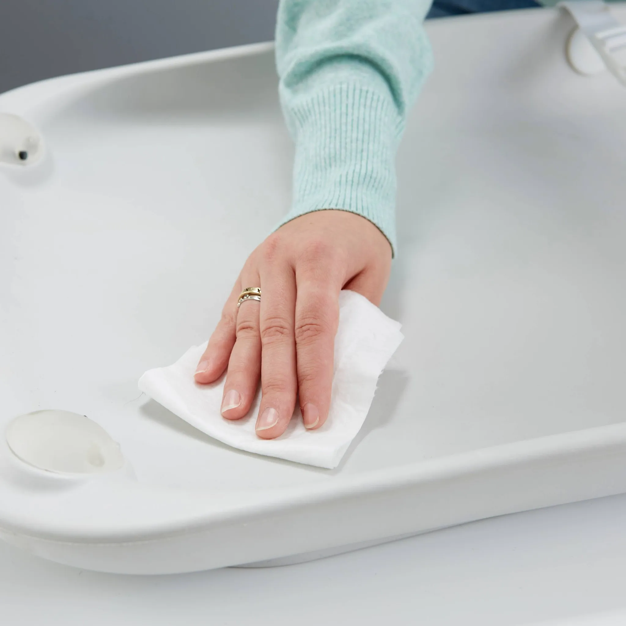 Glow Motion Sensing Light-Up Changing Pad - Image 3