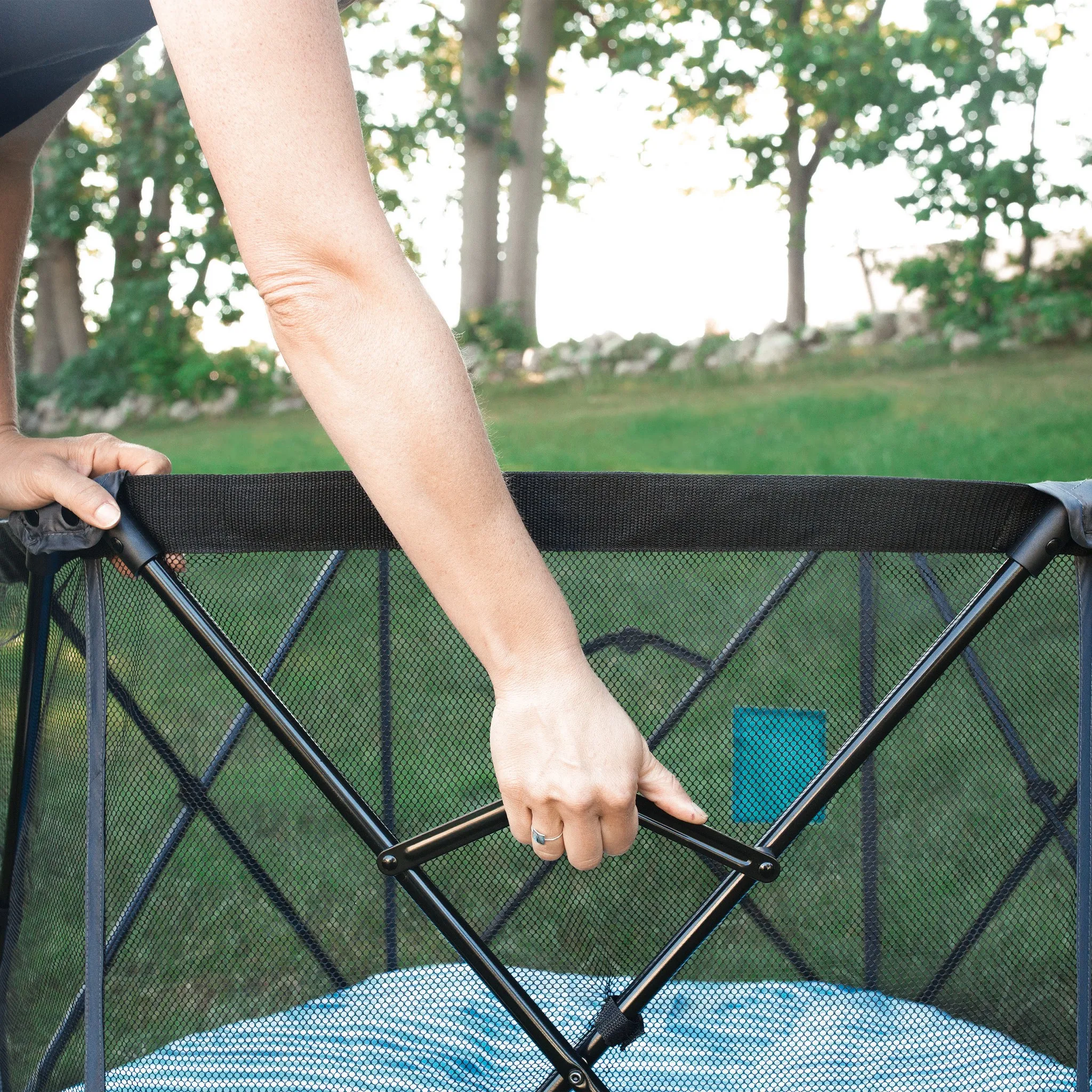 Go With Me Eclipse Mesh Portable Playard - Image 4