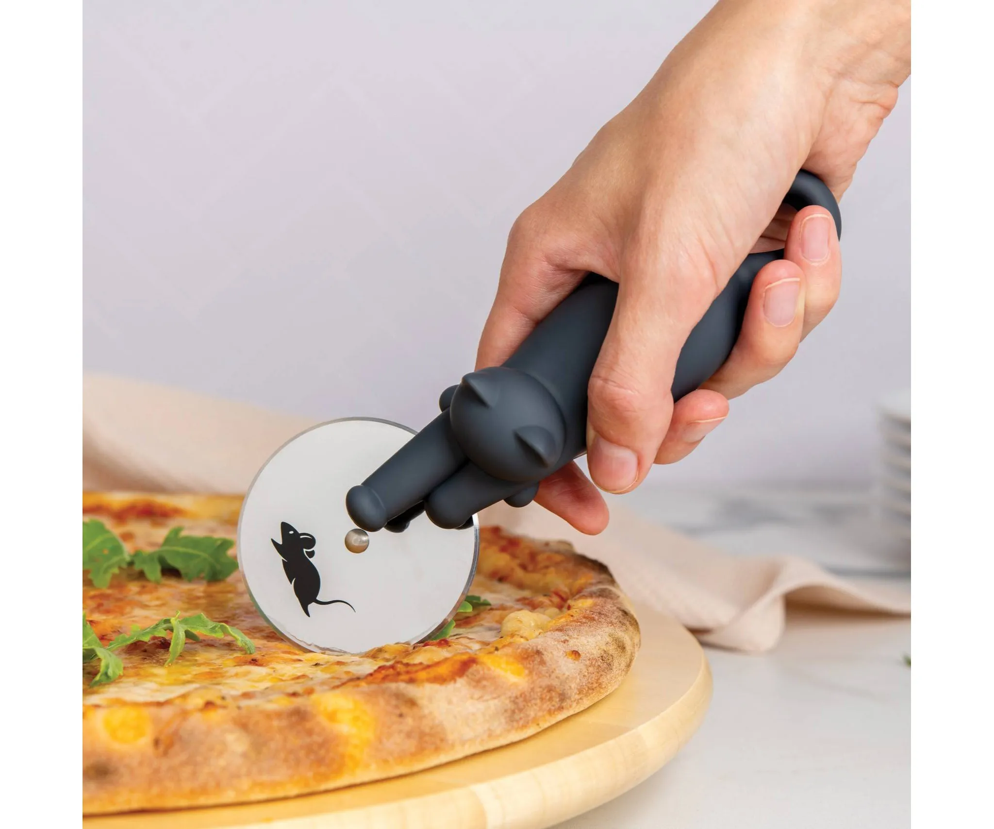 Kitty Cut Pizza Cutter: Stainless Steel Blades, Hand Wash, Hanging Storage, Black, 8.63" Height, 2.69" Length - Image 3
