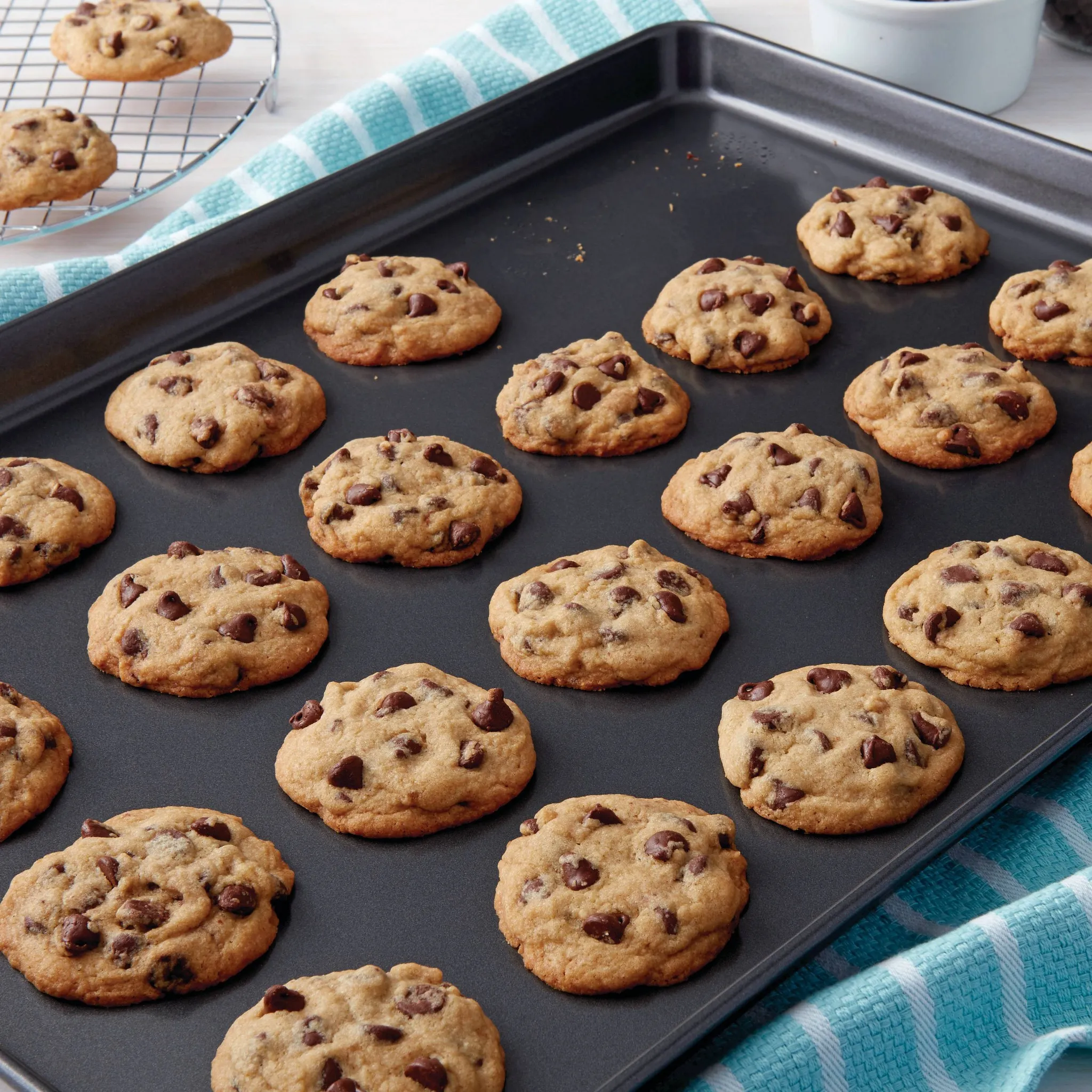 Mega Cookie Sheet - 15" x 21" - Image 2