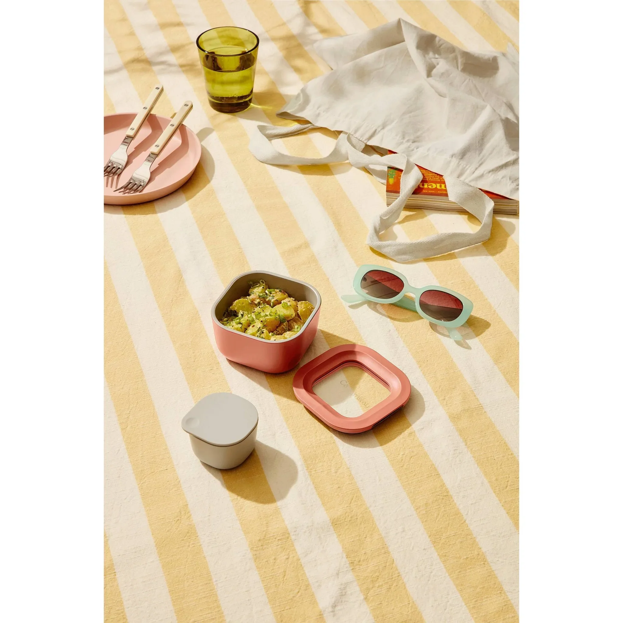 Mini Square Food Storage Container - Navy - Image 2