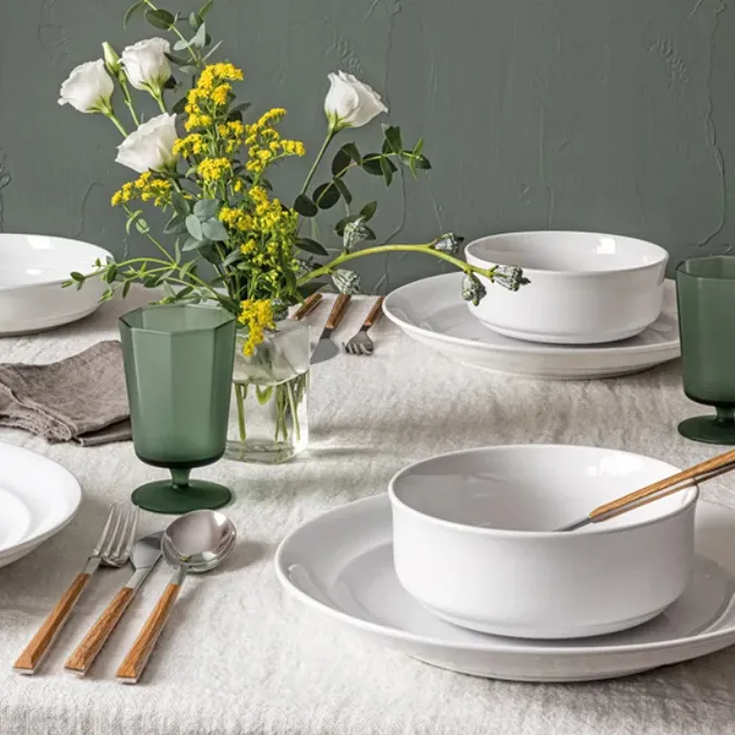 12-Piece Rimmed Glossy Porcelain Dinnerware Set - Image 3