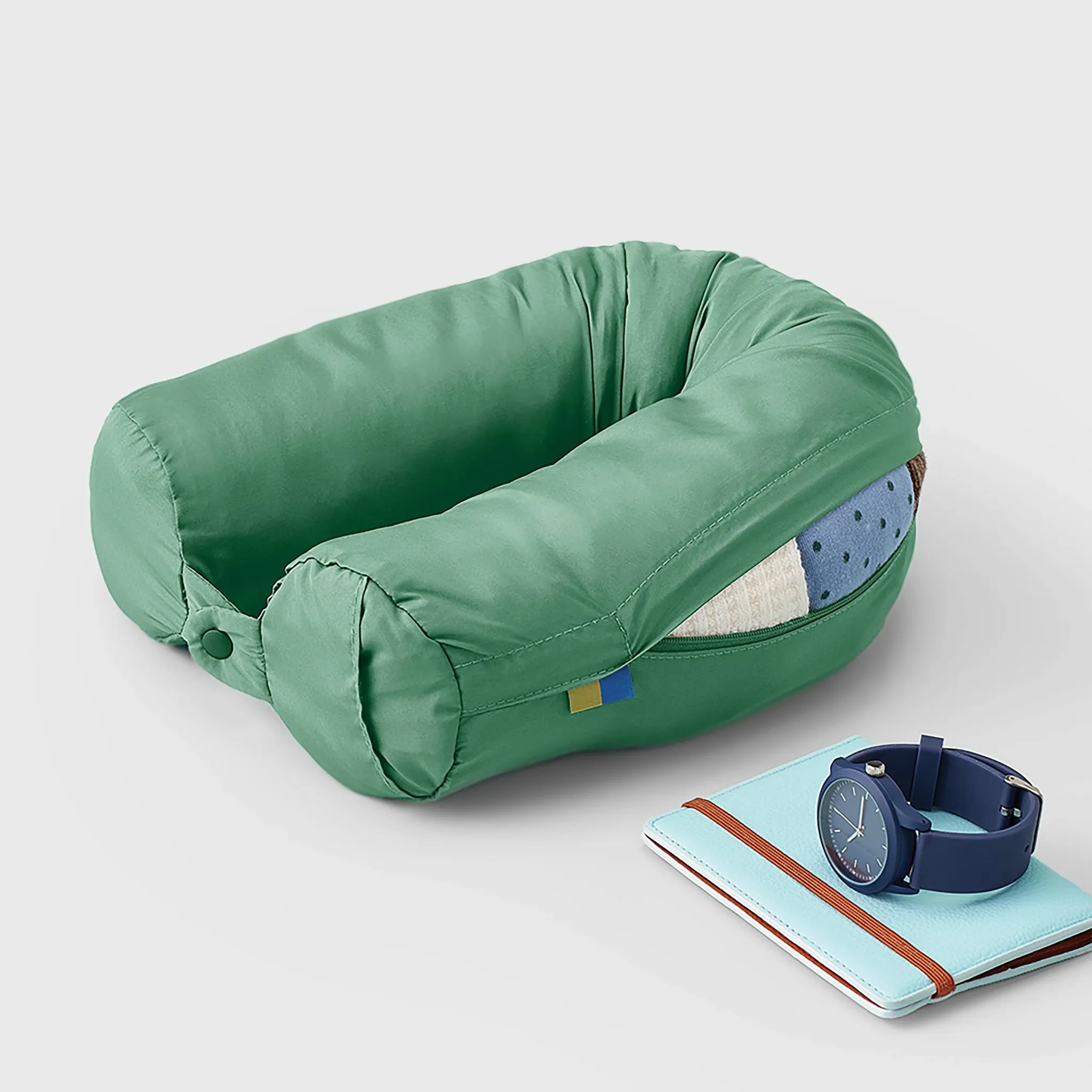 Packing Cube with Neck Pillow - Green - Image 5