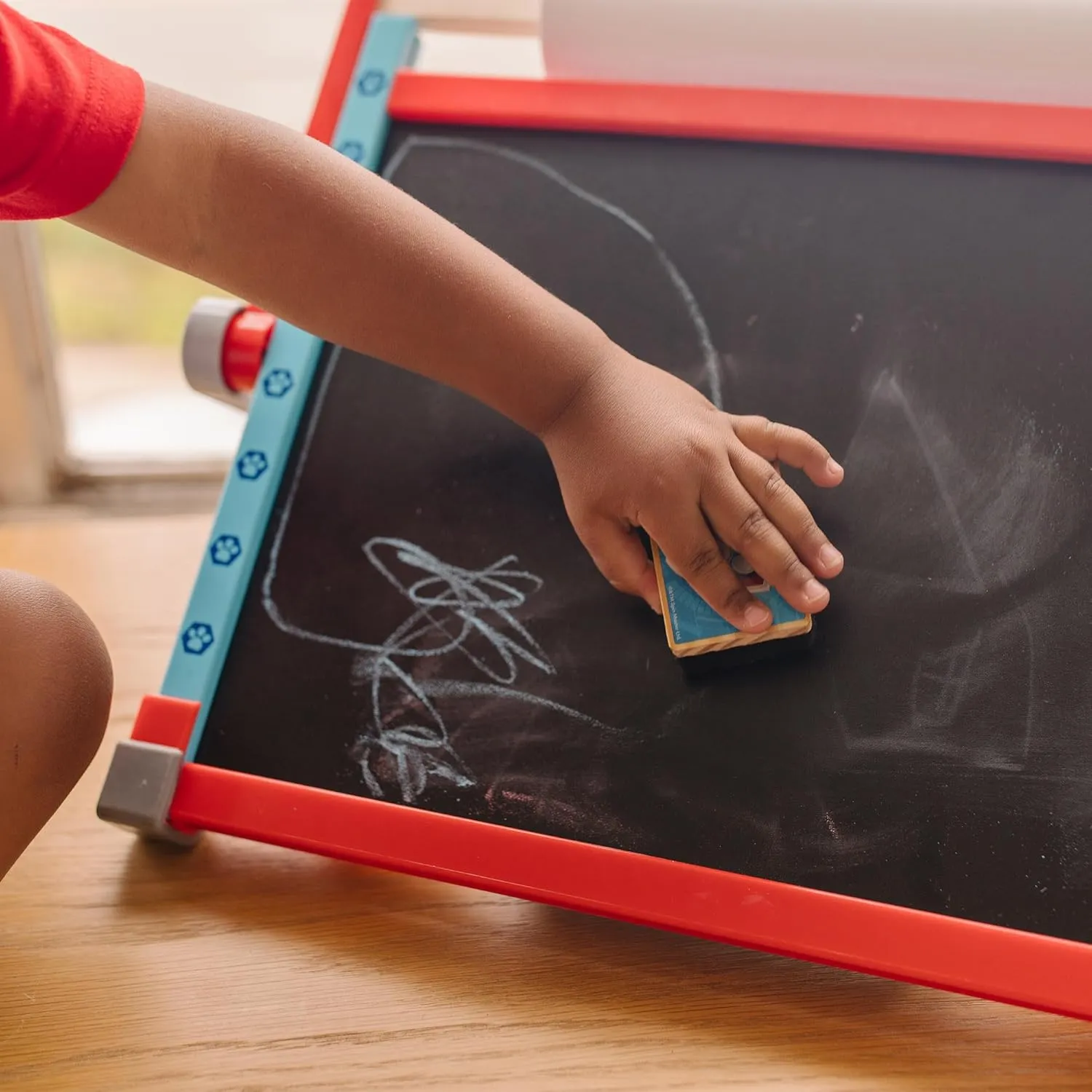 PAW Patrol Wooden Double-Sided Tabletop Art Centre Easel - Image 5