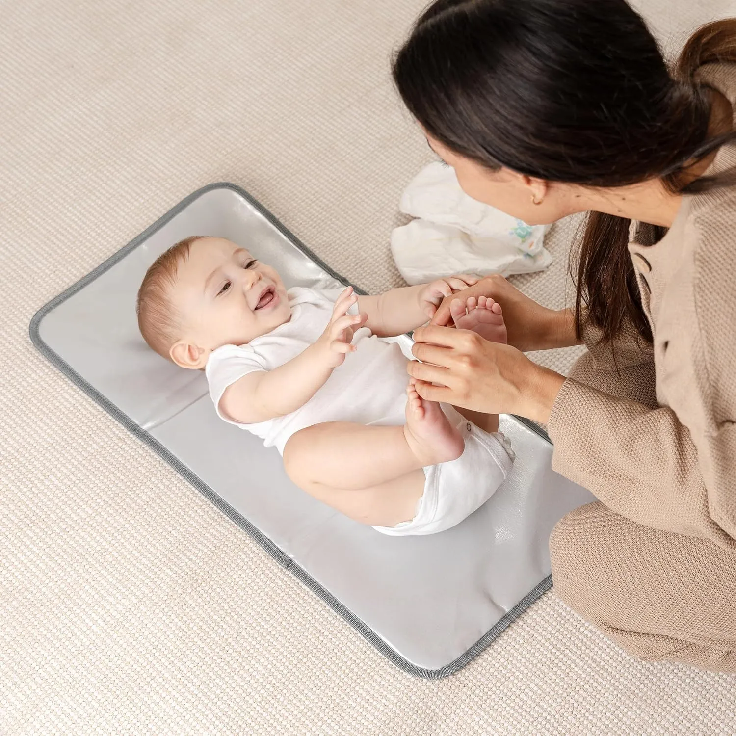 Portable Diaper Changing Pad - Pink - Image 5