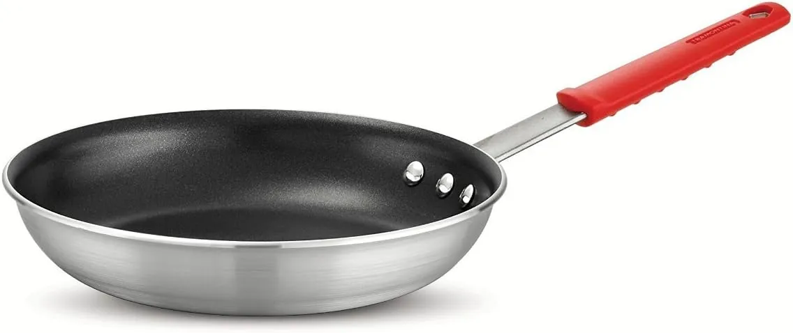 Professional 10" Fry Pan, Nonstick Aluminum, 2 pk - Image 2