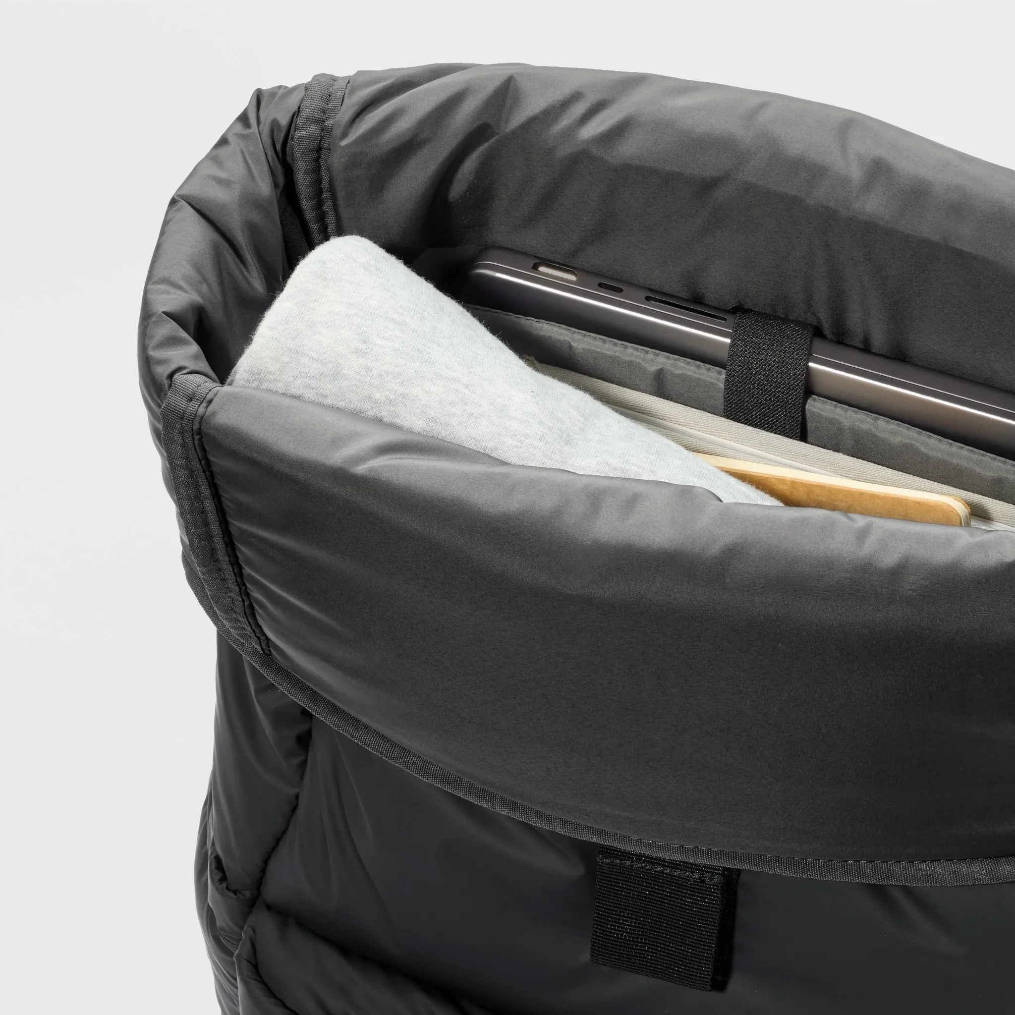 Puffer Backpack - Black - Image 3