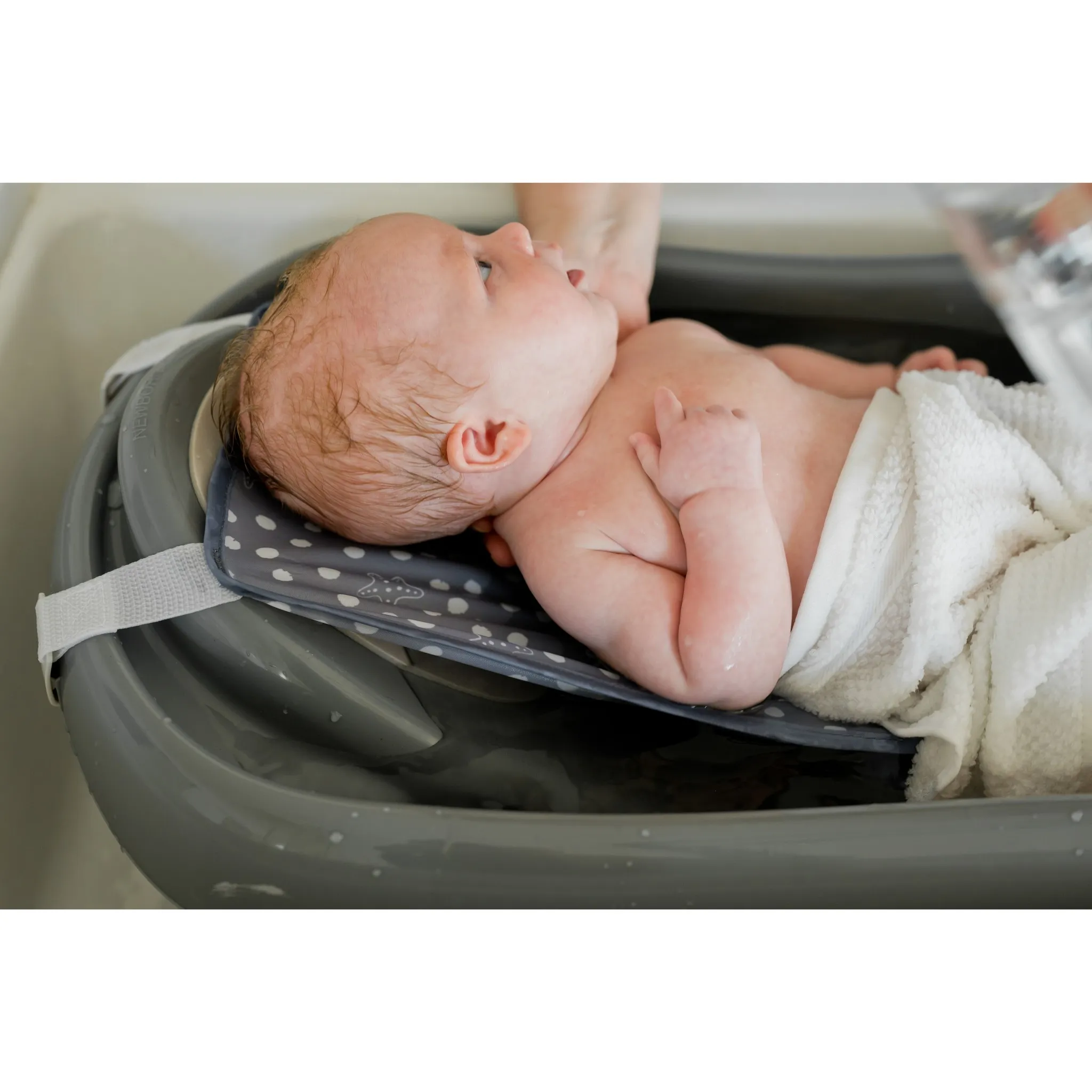 Renewed Sure Comfort Baby Bath Tub - Image 5