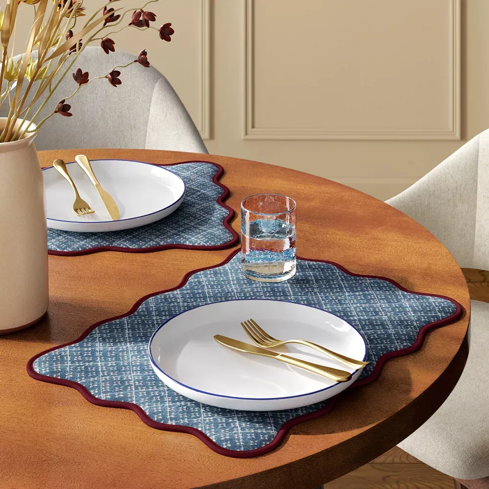 Reversible Scallop Placemats - Set of 2 - Image 2