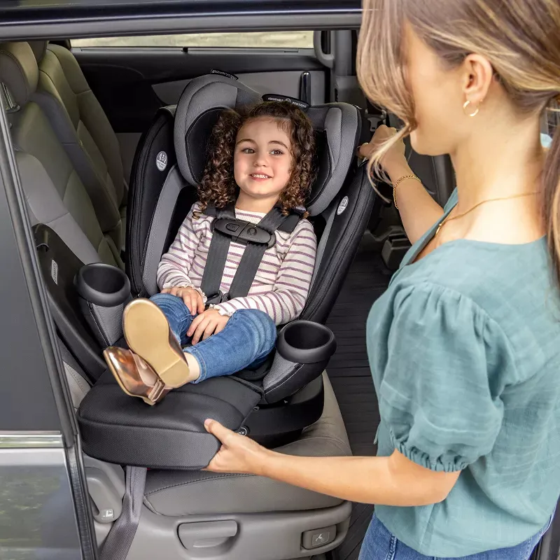 All-in-One Convertible Car Seat - Rockland - Image 4