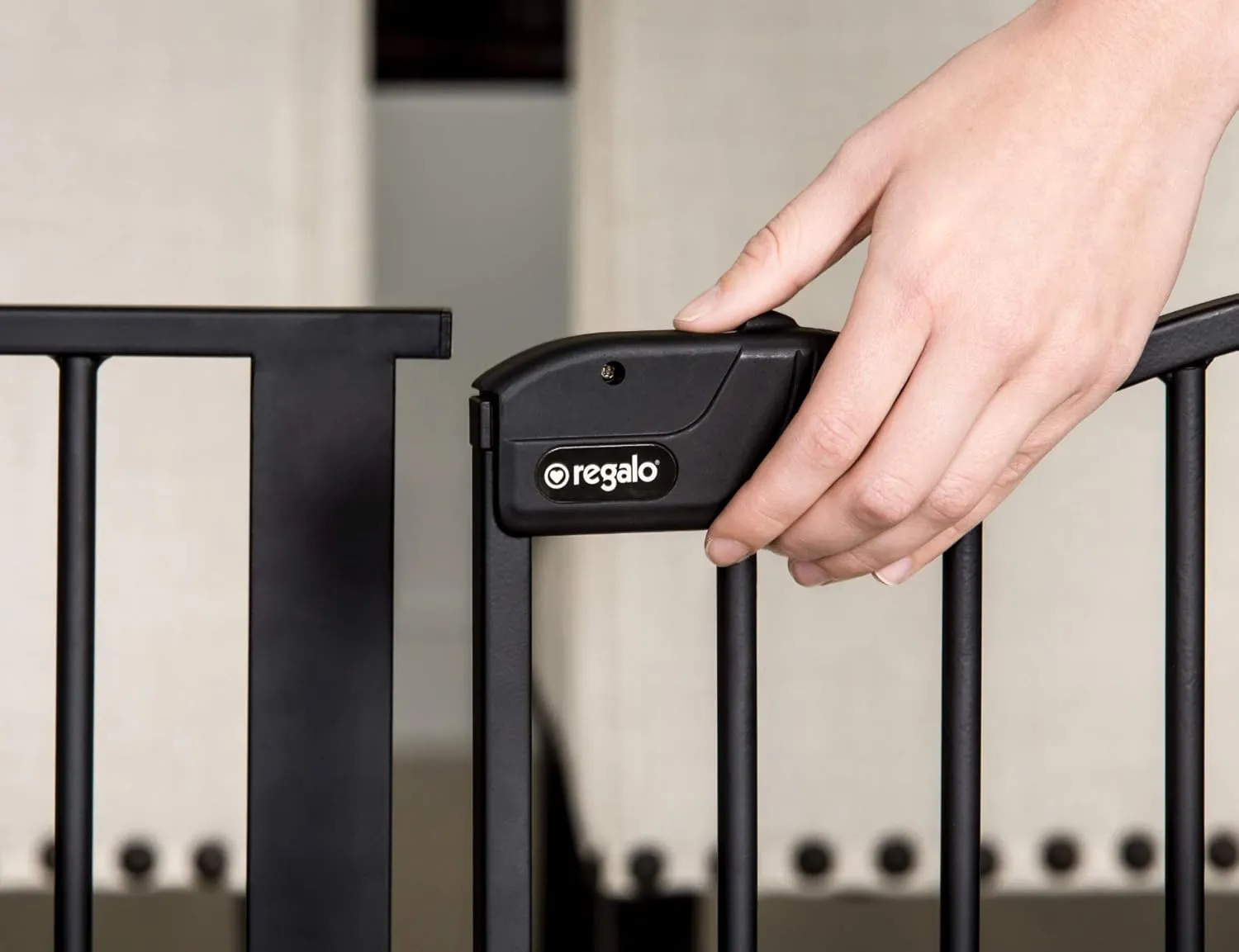 Safety Gate - Black - Image 2