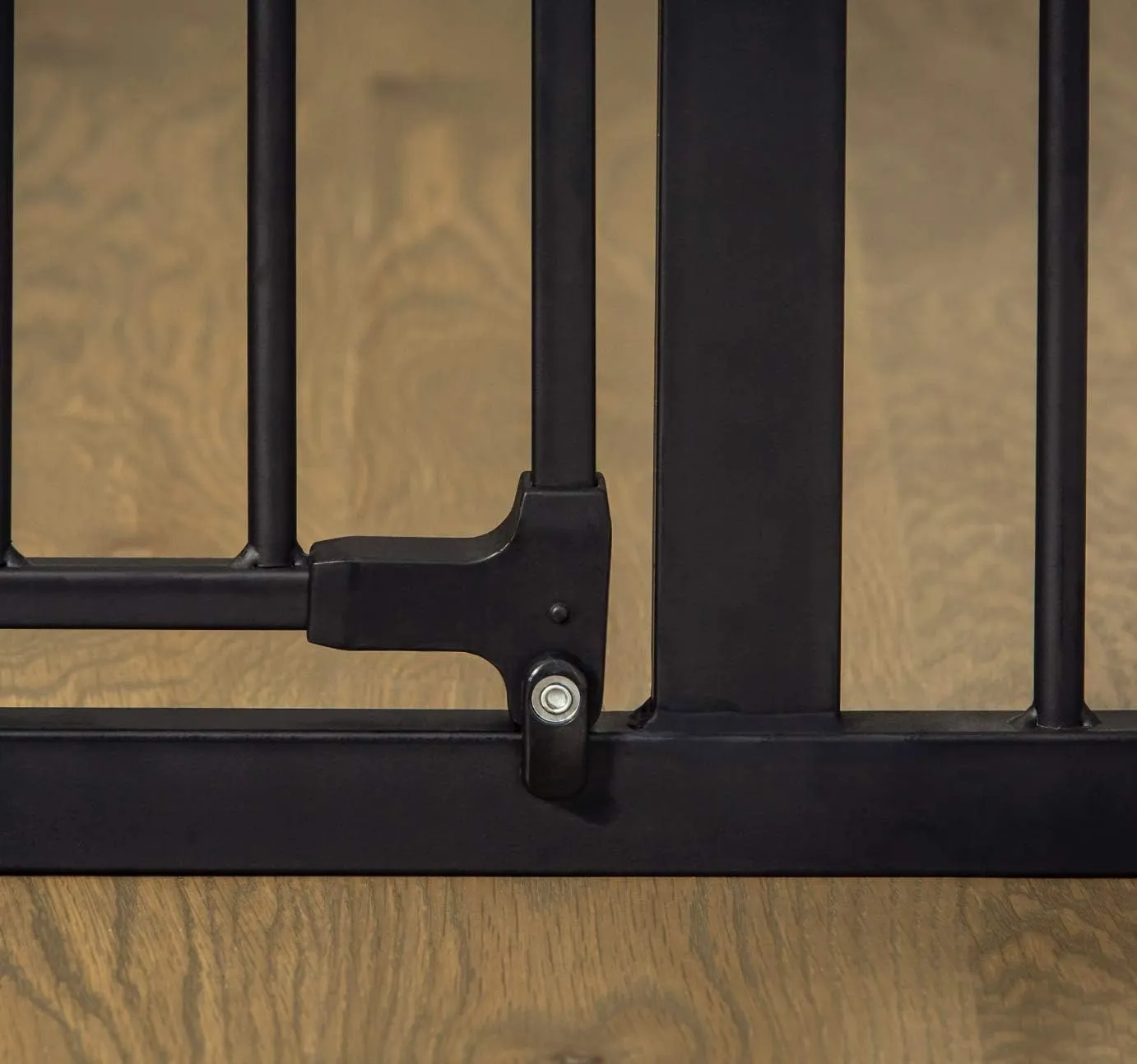Safety Gate - Black - Image 4