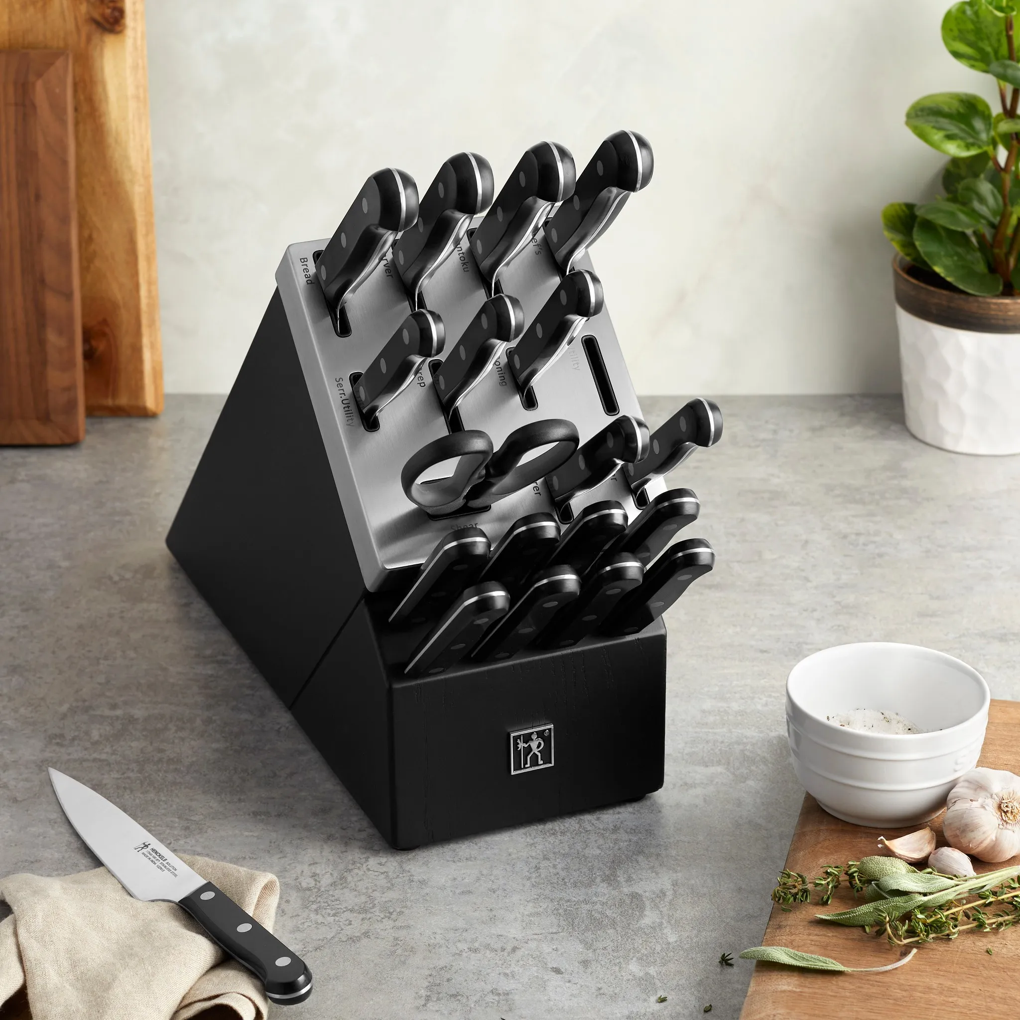Self-Sharpening Knife Block Set - Black - Image 2